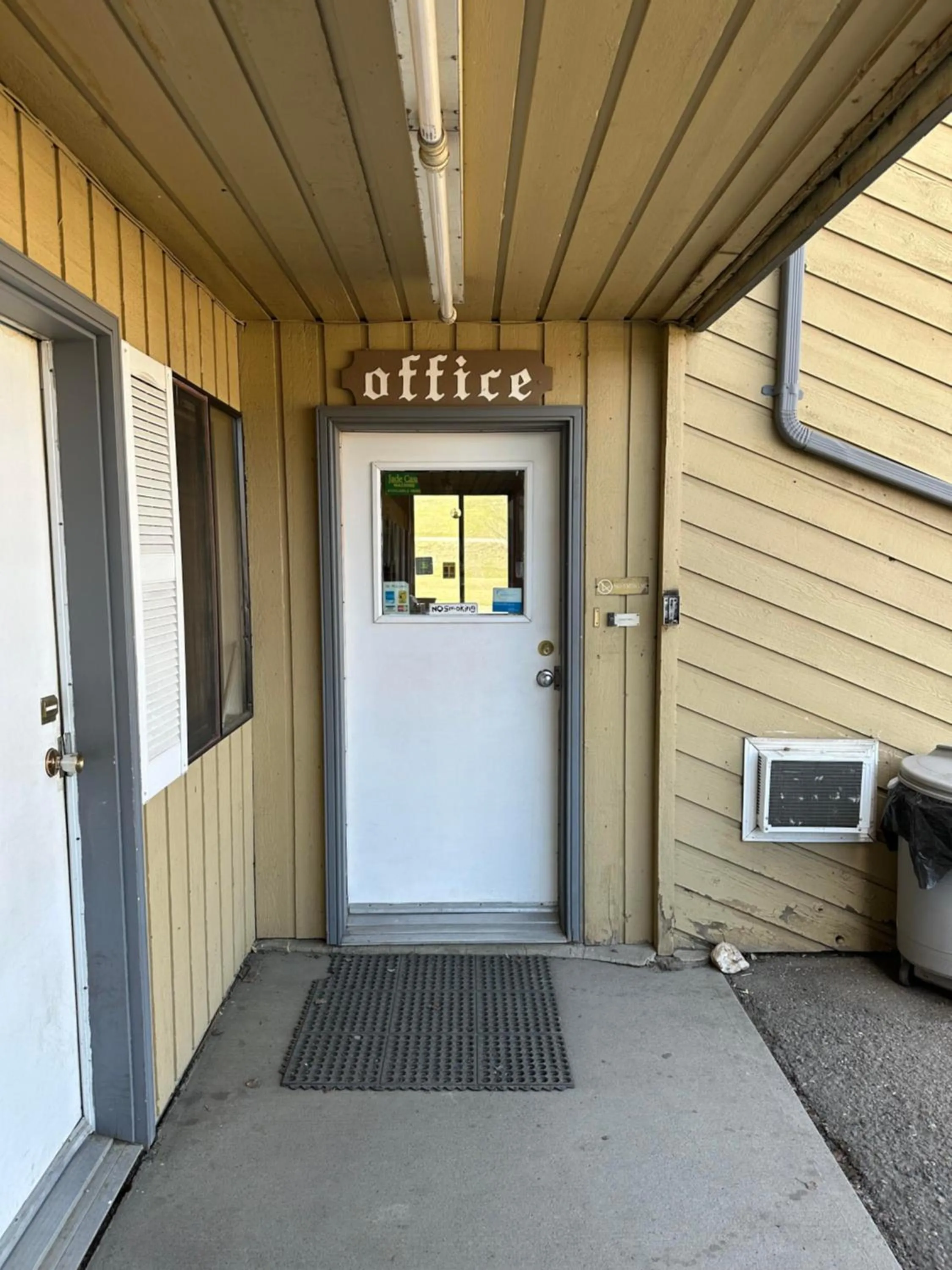 Travelodge by Wyndam Chetwynd