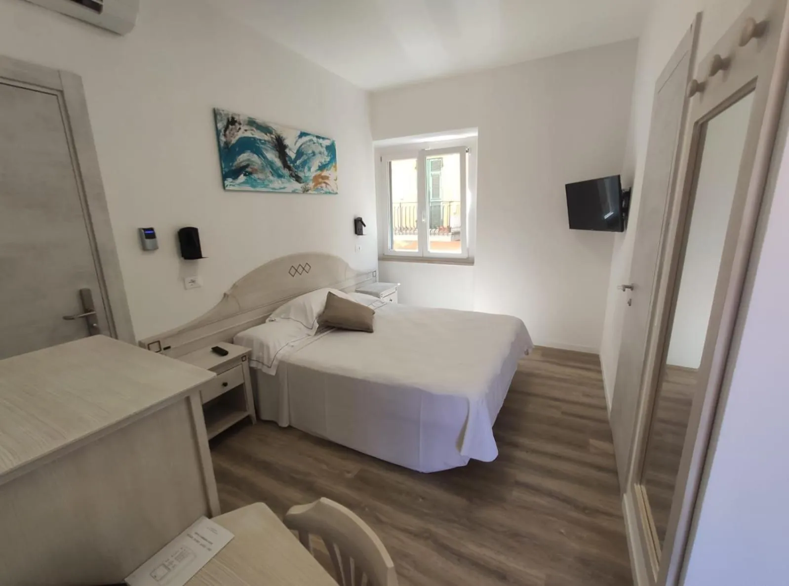 Bed in Hotel Week End