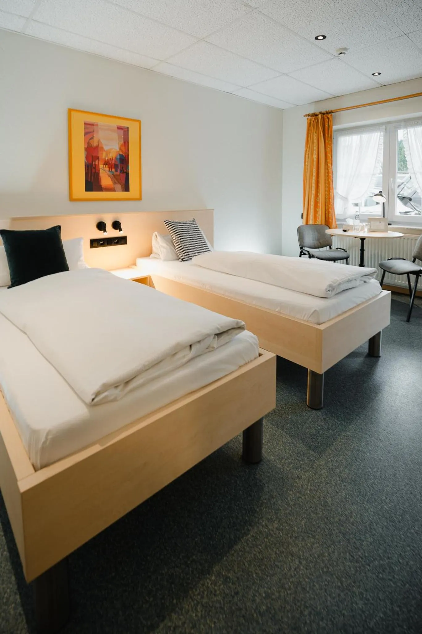 Photo of the whole room, Bed in Hotel Restaurant Tychon AG