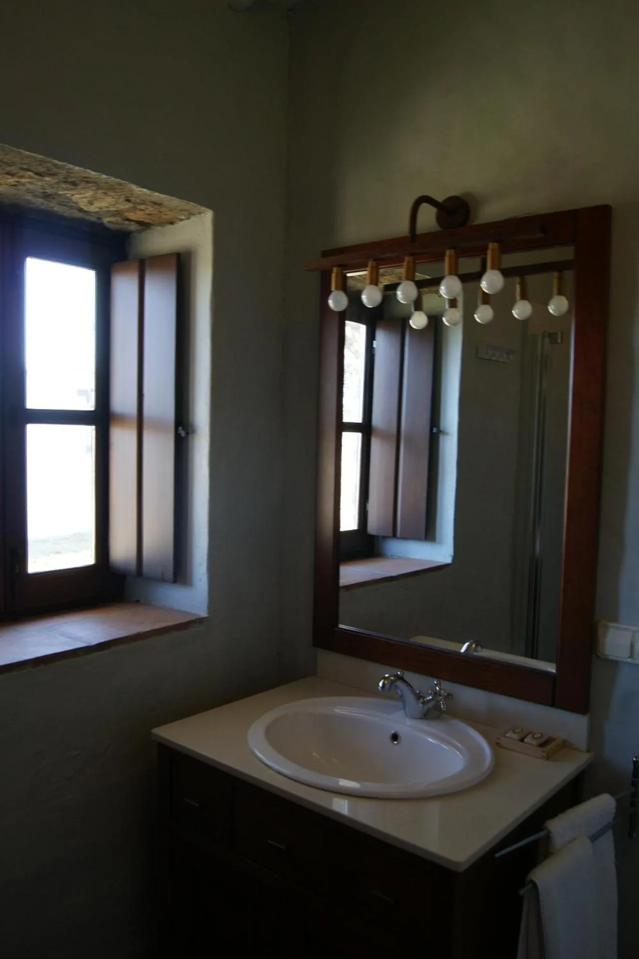 Bathroom in Apartamentos Rurales Escobar & Jerez
