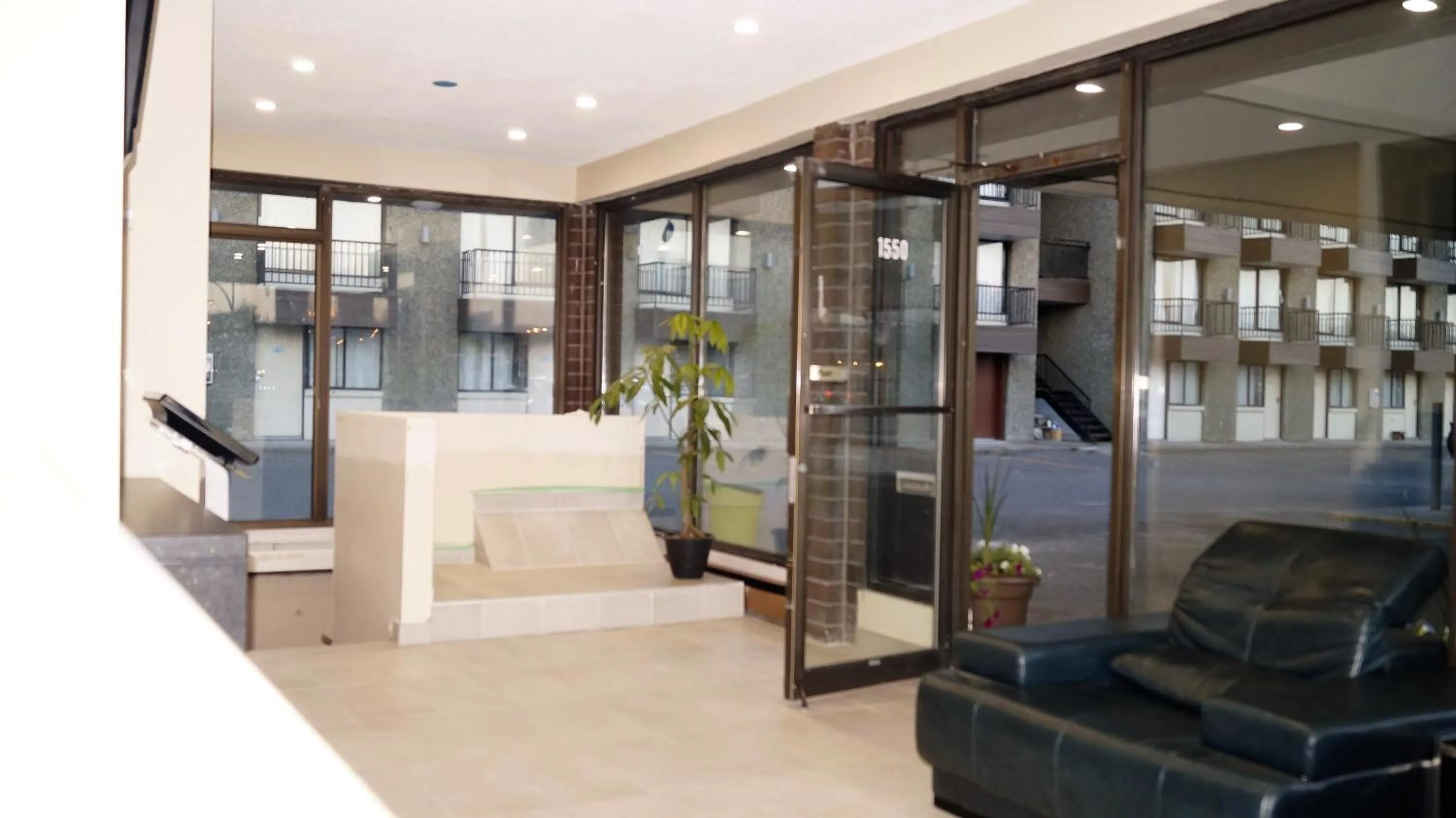 Property building, Lobby/Reception in North Star Inn & Suites