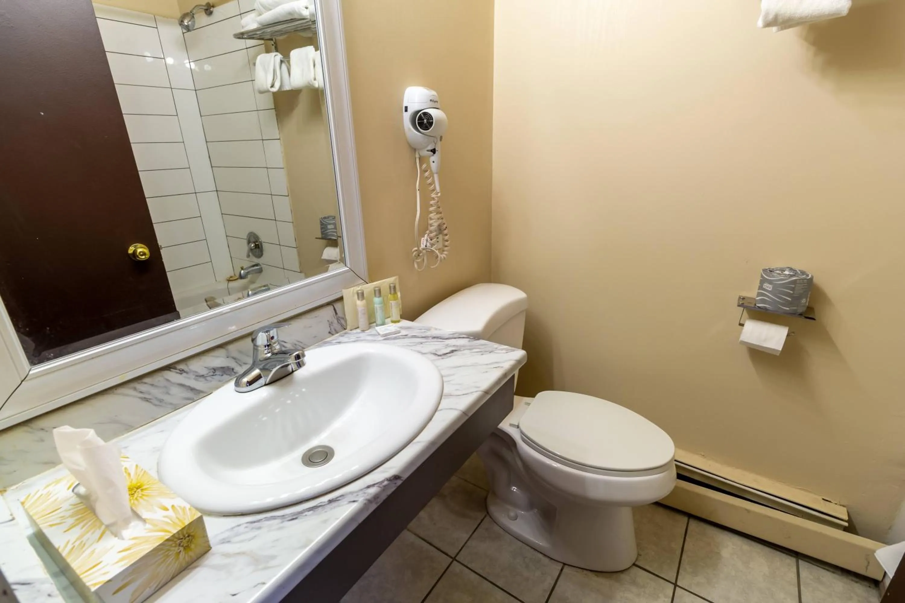 Bathroom in North Star Inn & Suites