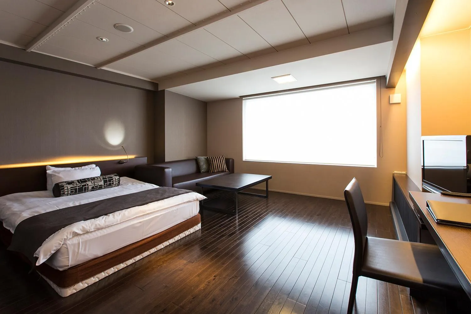 Bed in Bourou Noguchi Hakodate