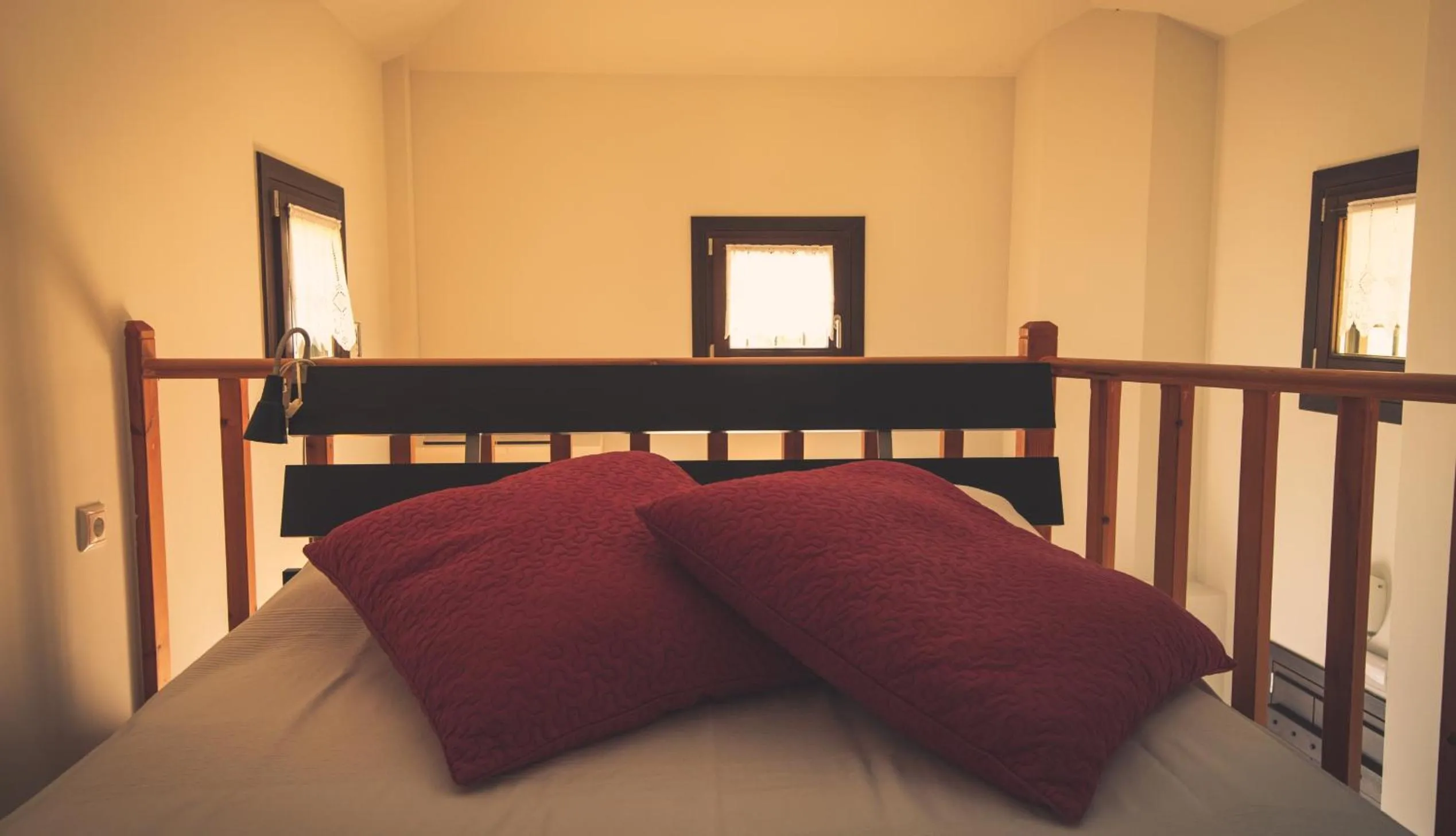 Bedroom, Bed in Nymfes