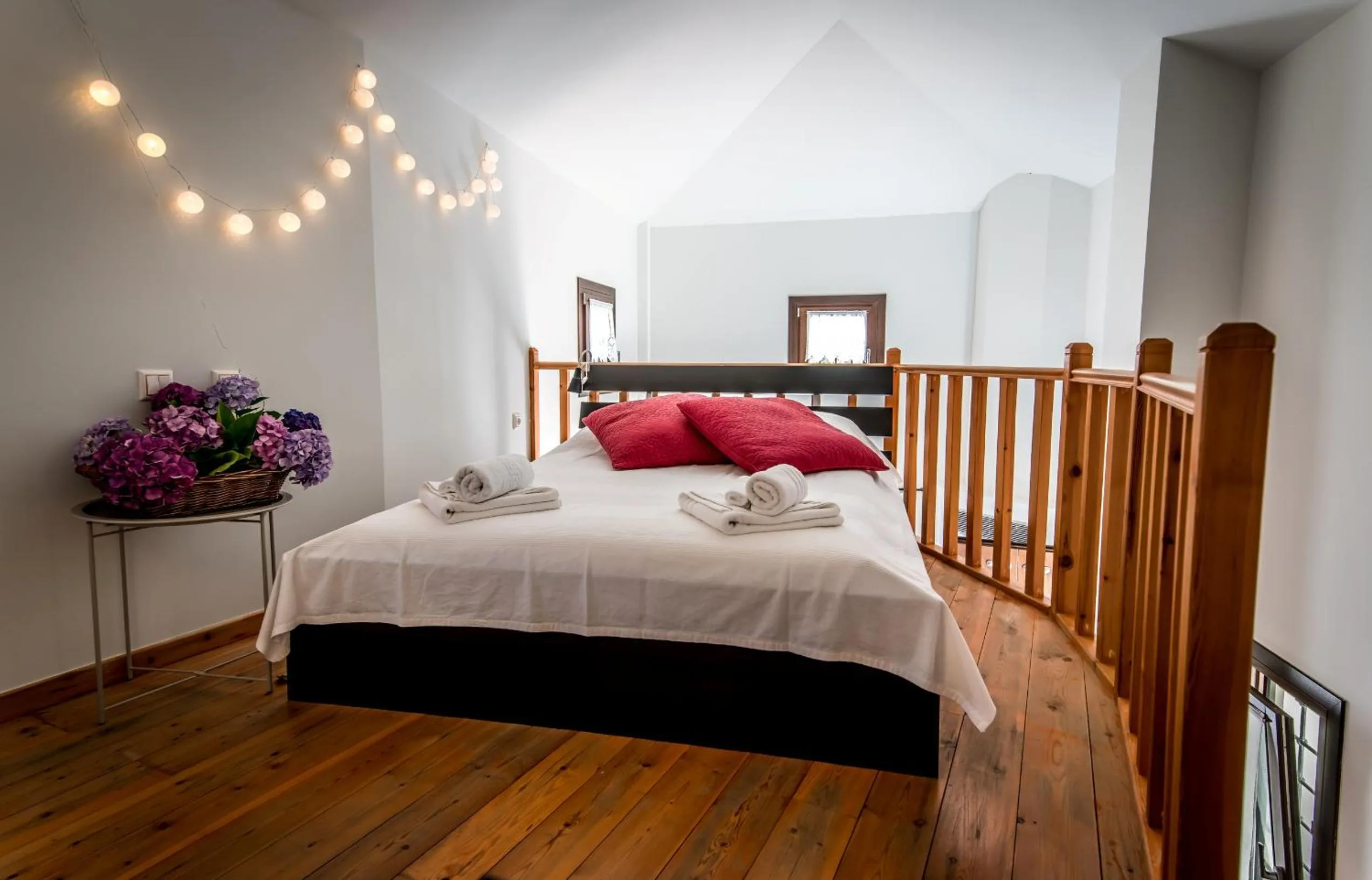 Bedroom, Bed in Nymfes