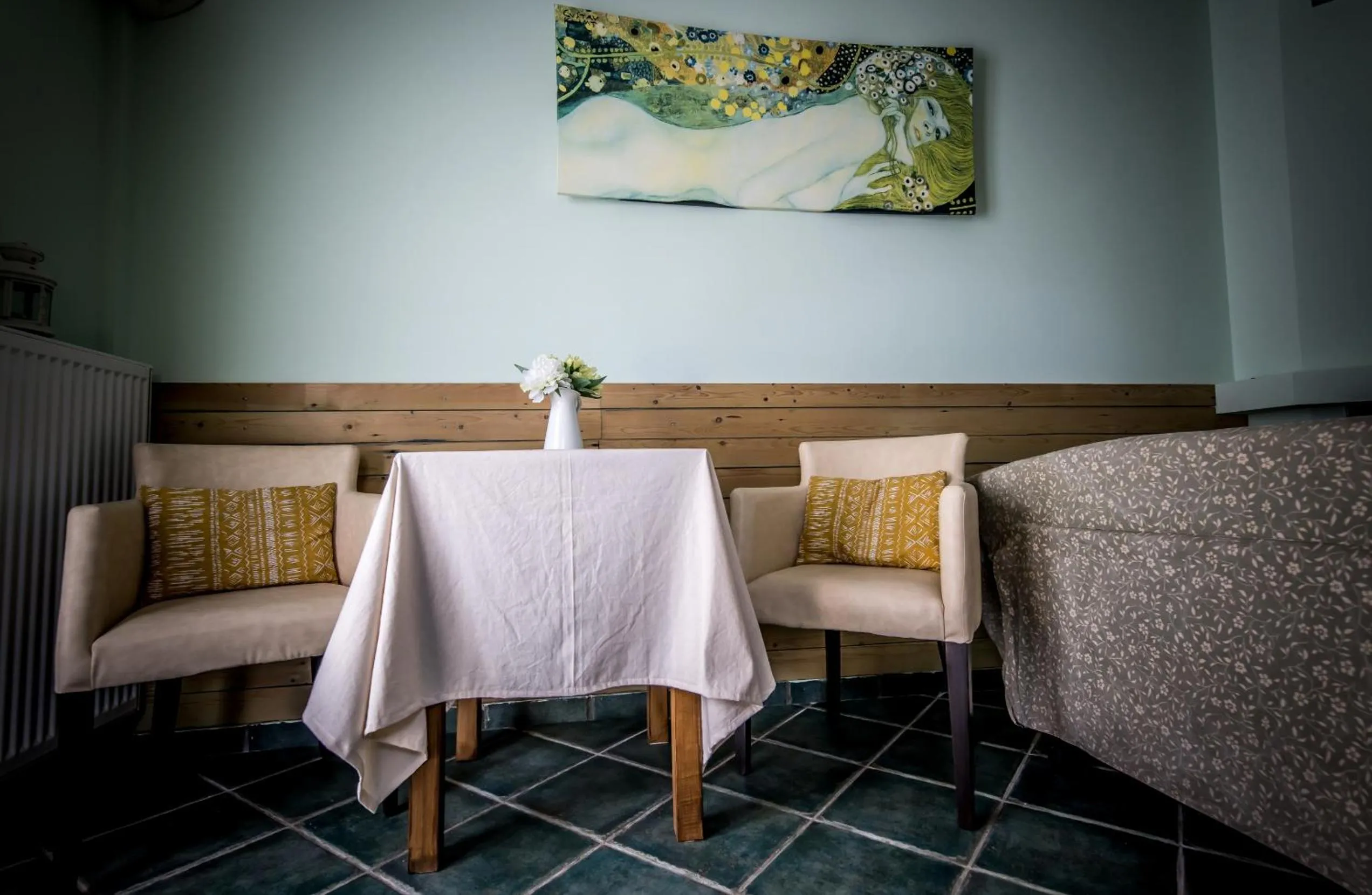 Dining area in Nymfes