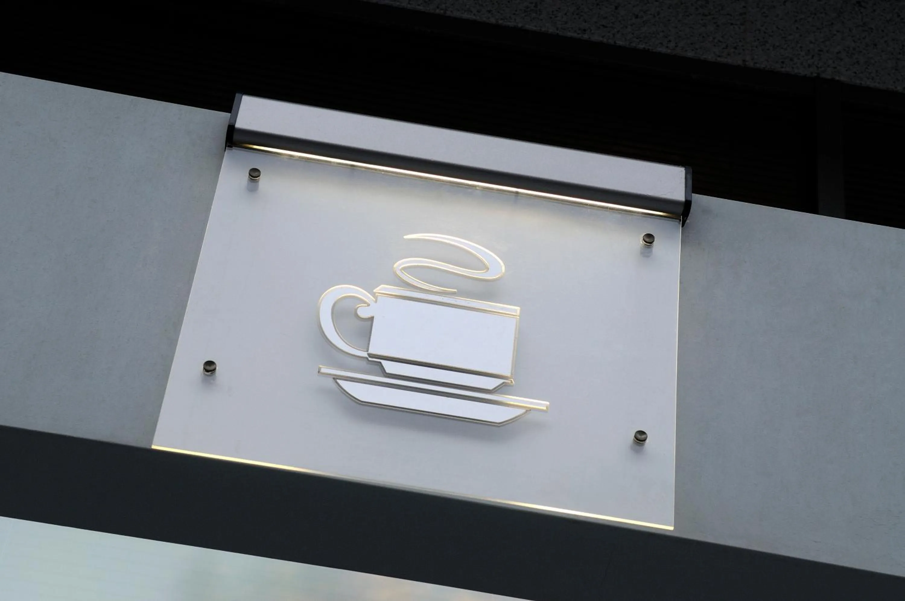 Restaurant/places to eat in Maniatis Hotel