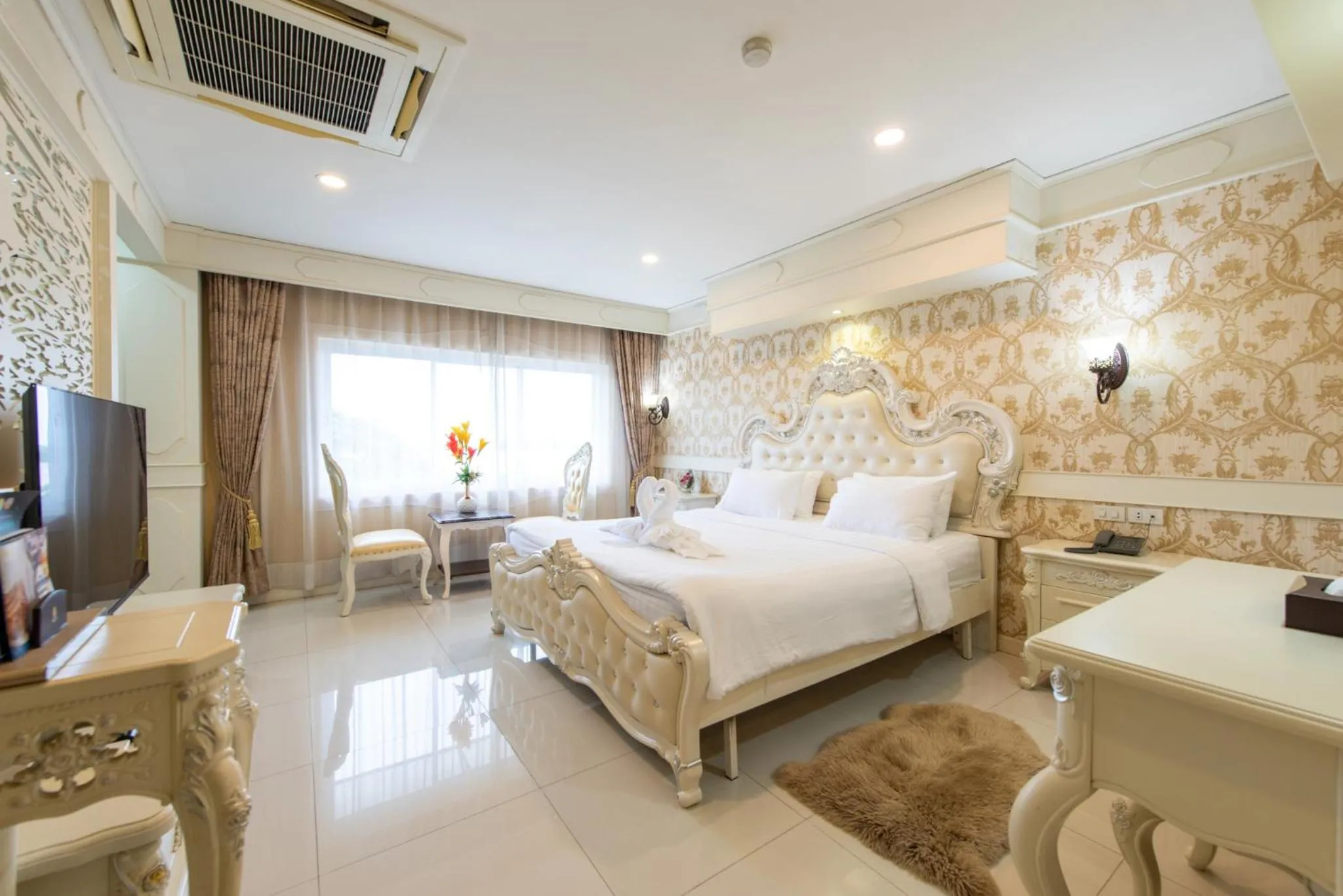 Bed in Chokdee Place