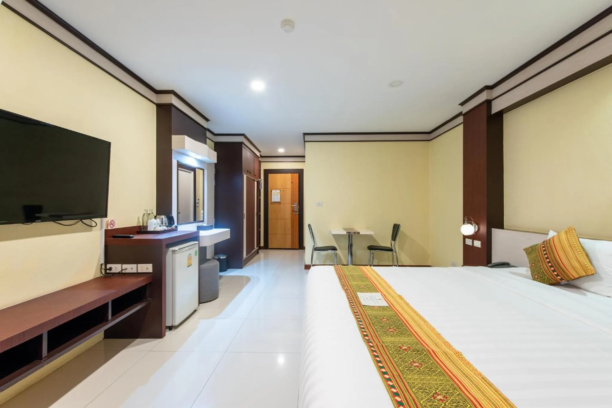 Bed in Chokdee Place