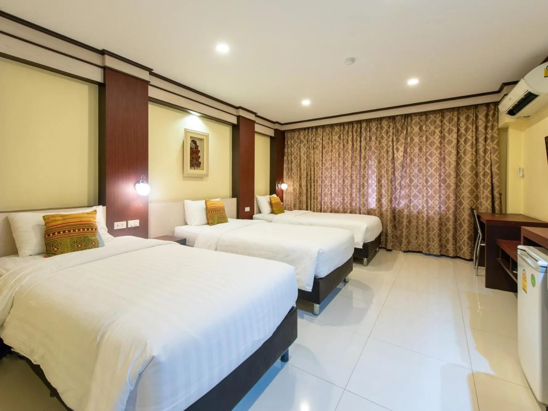 Bed in Chokdee Place