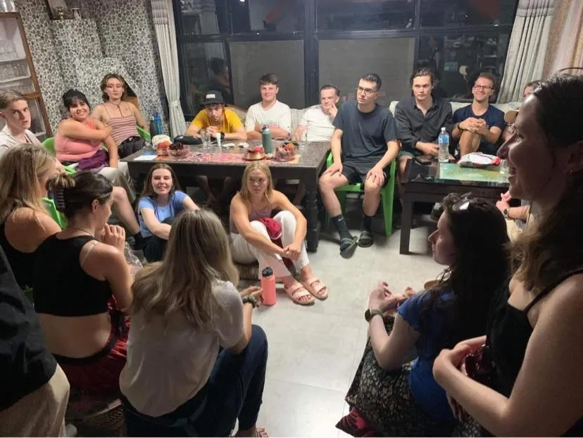 Restaurant/places to eat in BnB Royal Tourist House