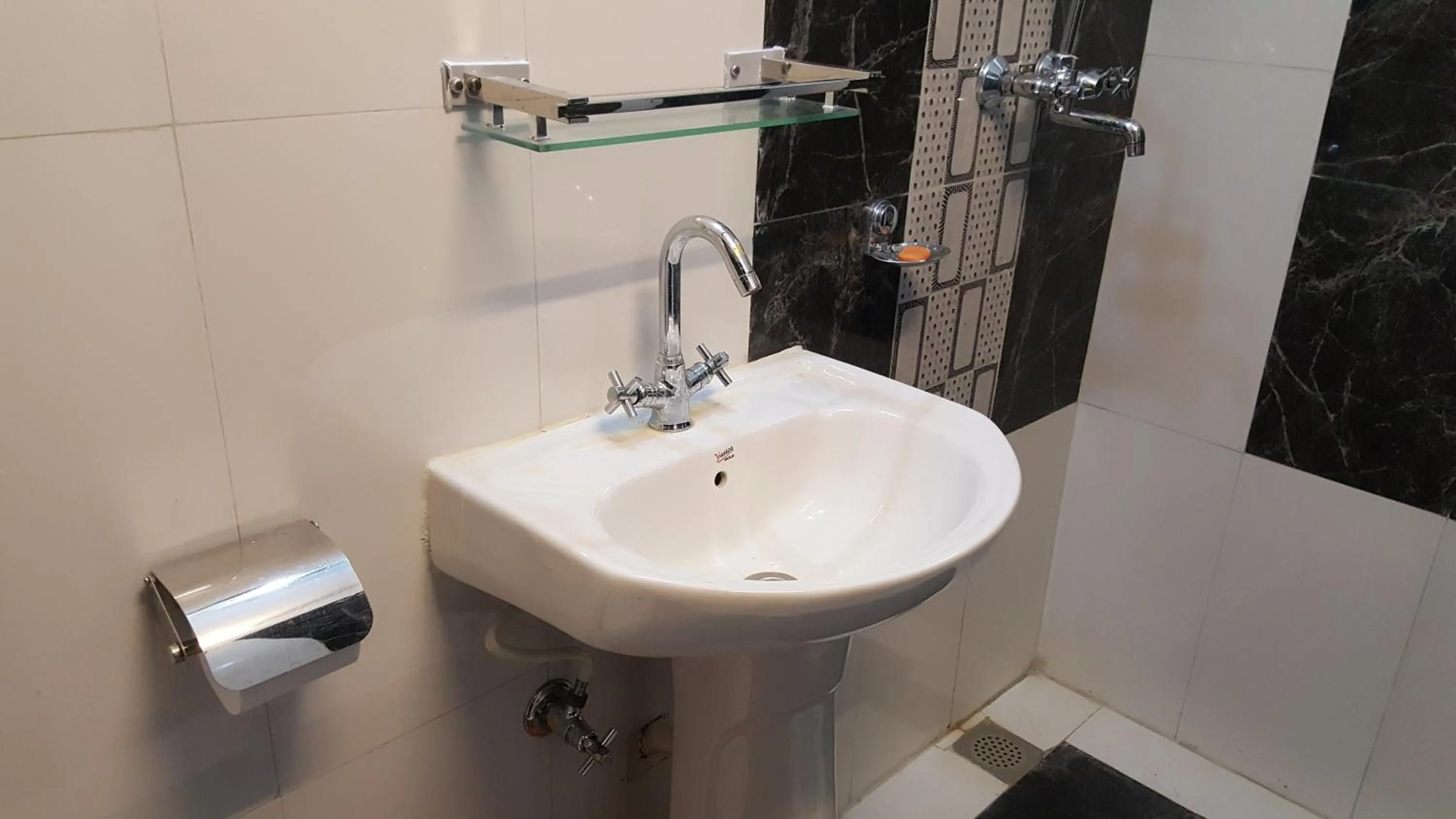 BnB Royal Tourist House