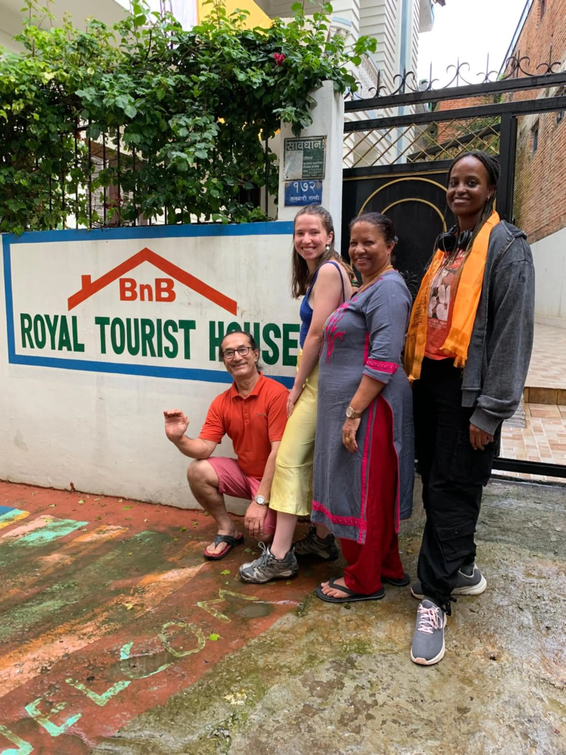 BnB Royal Tourist House