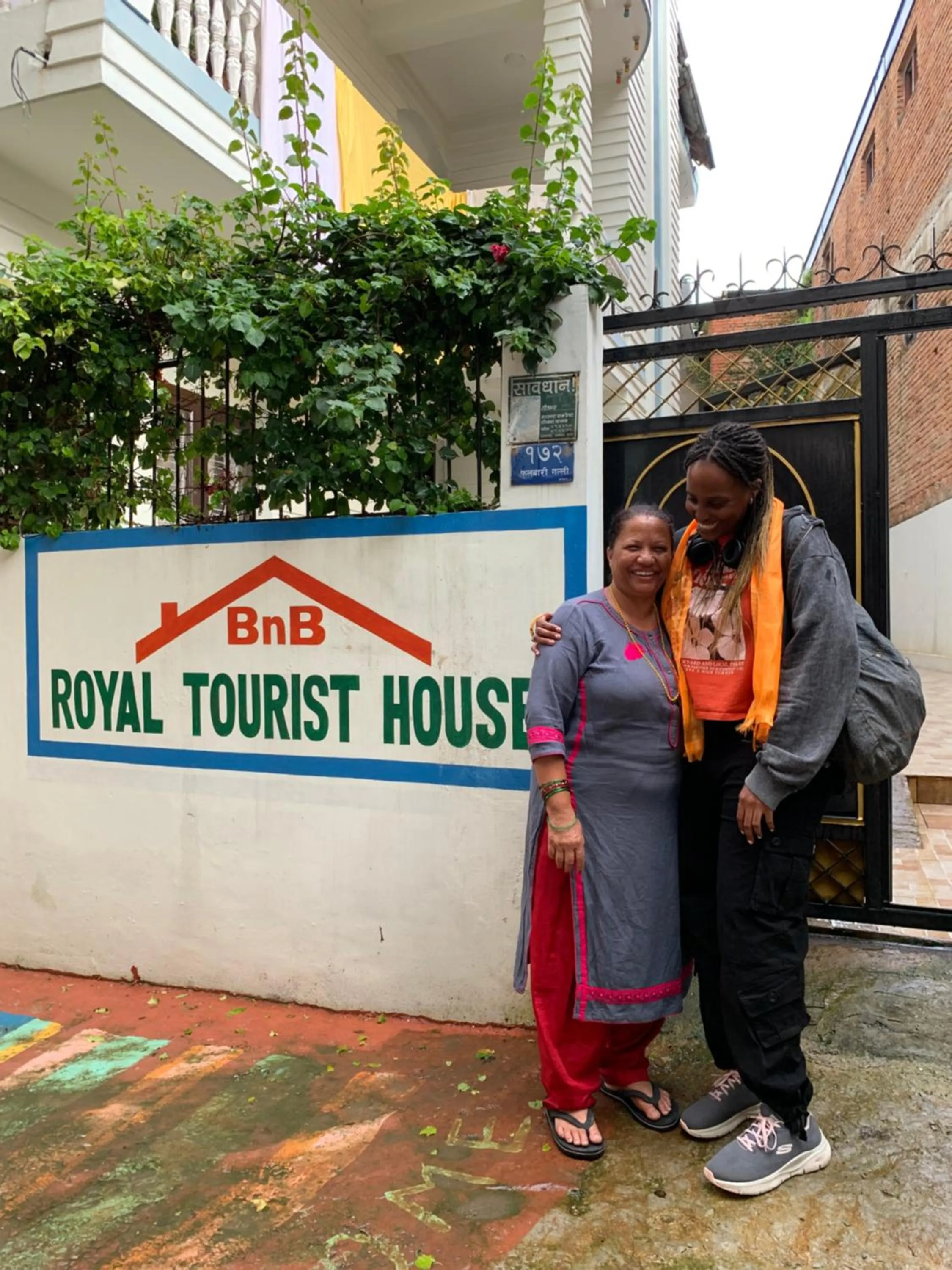 BnB Royal Tourist House