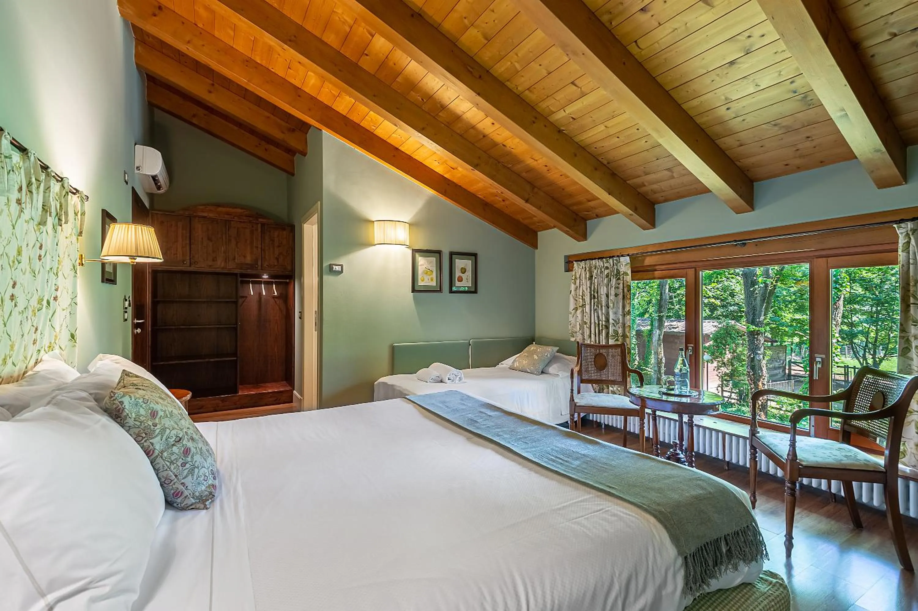 Photo of the whole room, Bed in Fiori e Frutti Agriresort