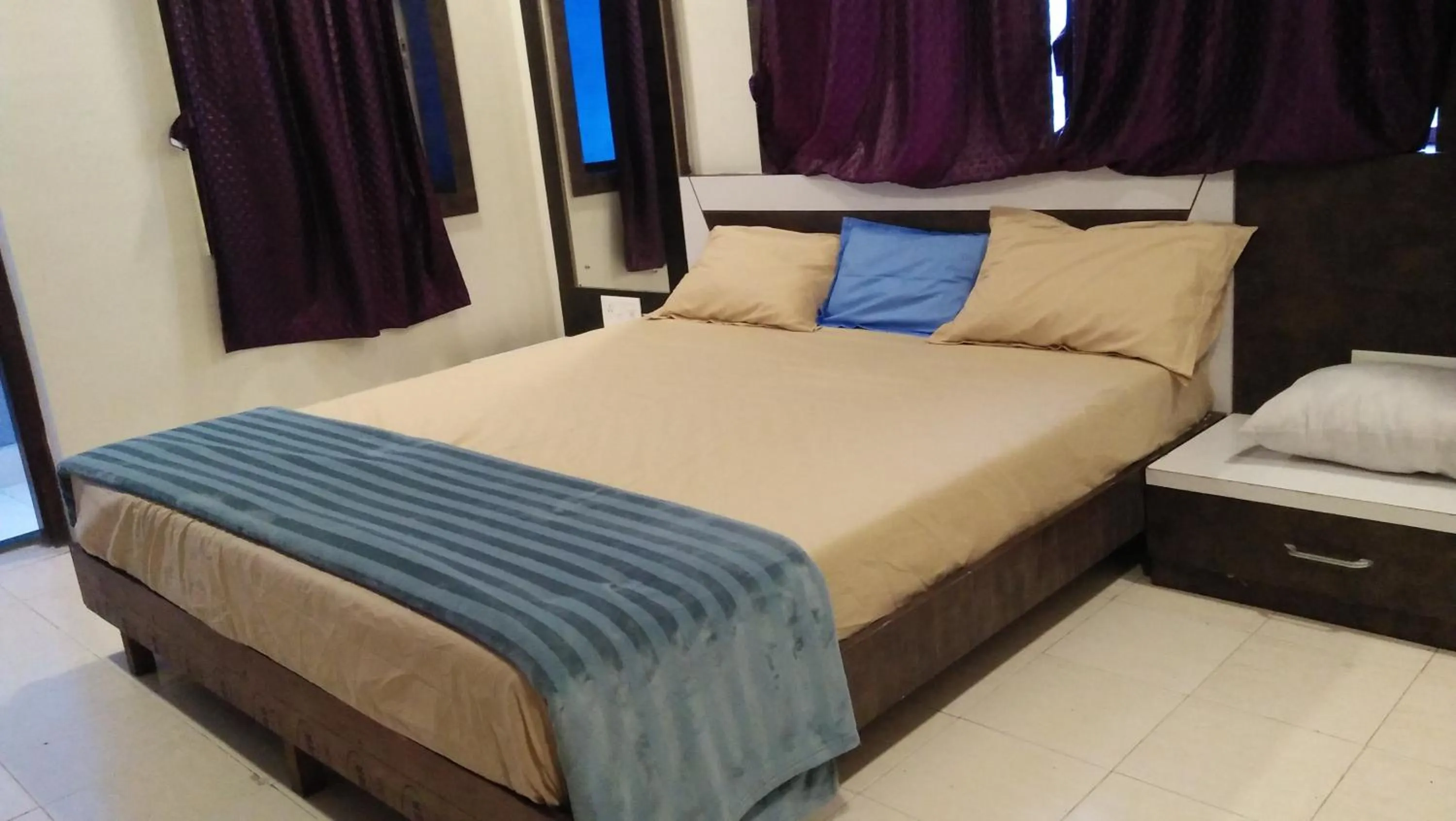 Bed in Hotel Grand Murud janjira