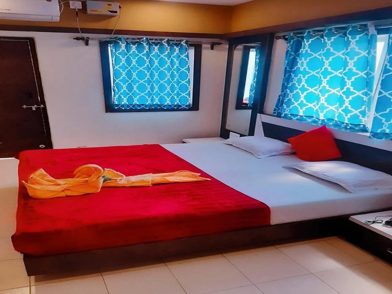 Bed in Hotel Grand Murud janjira