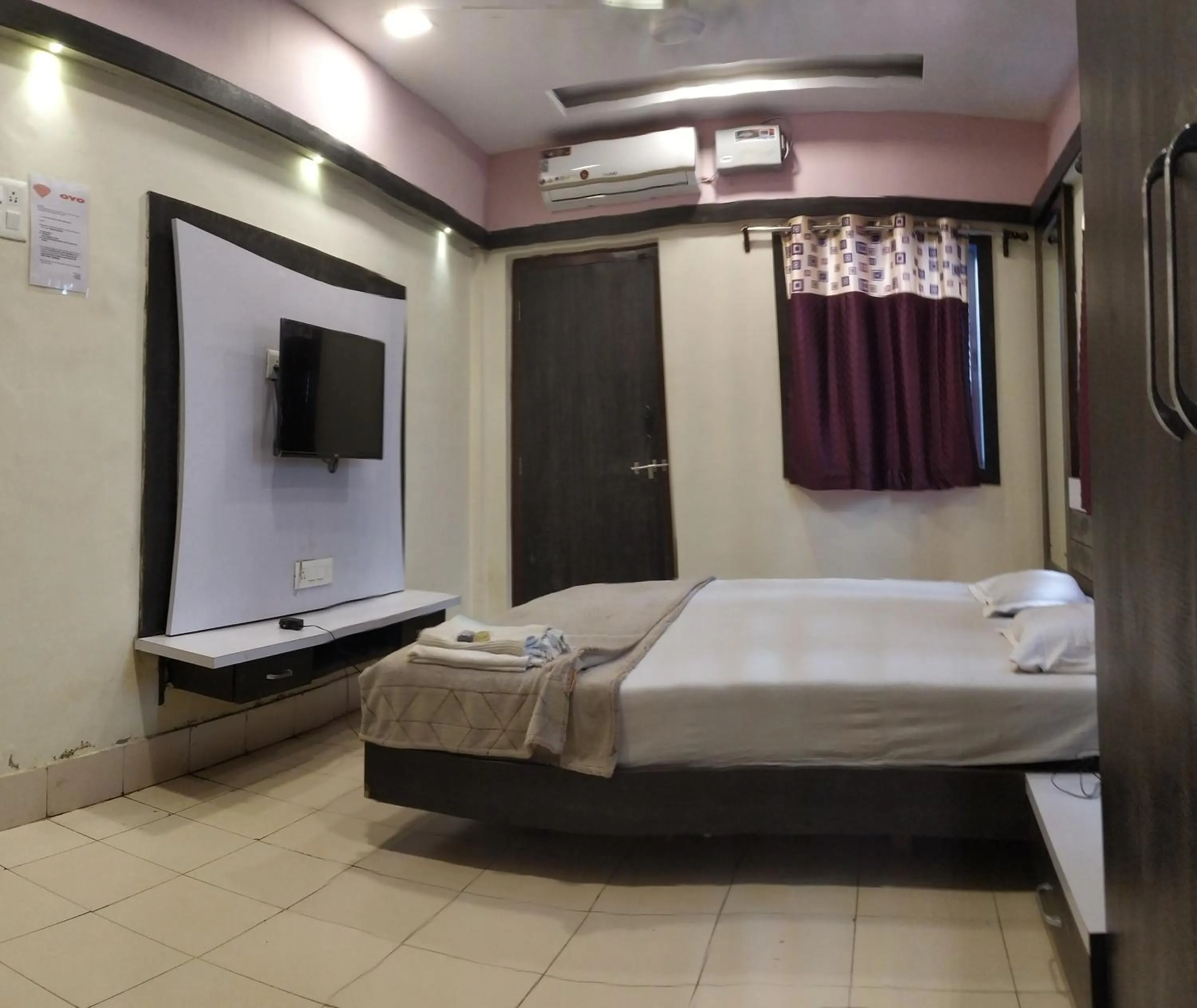 Bedroom, Bed in Hotel Grand Murud janjira