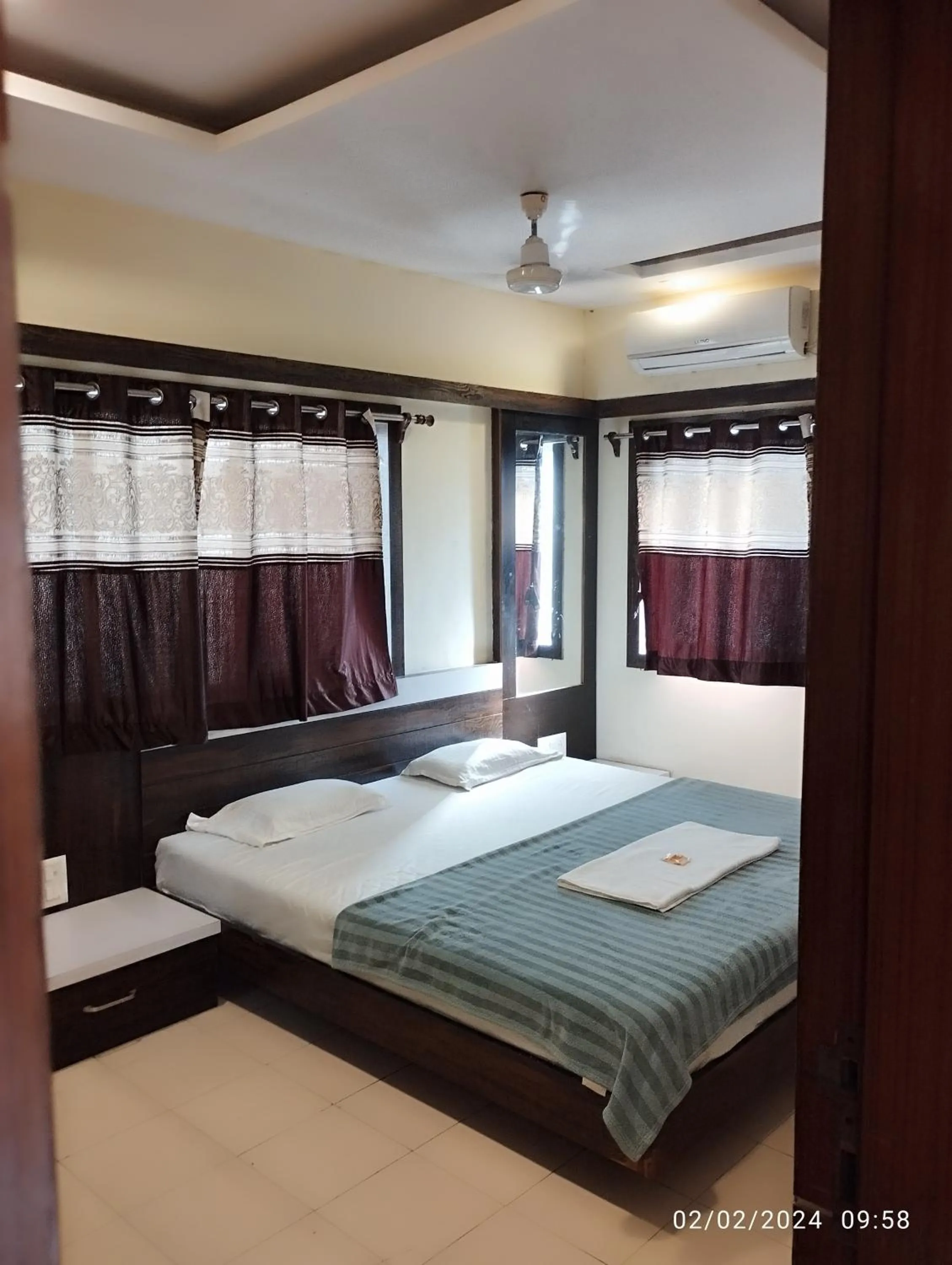 Bed in Hotel Grand Murud janjira