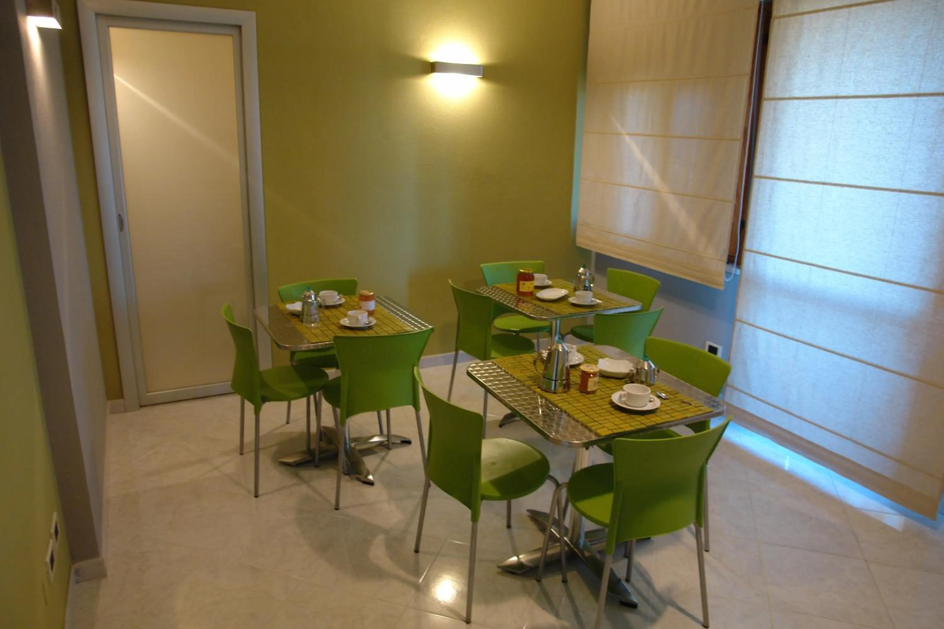Kitchen or kitchenette in B&B Elia's
