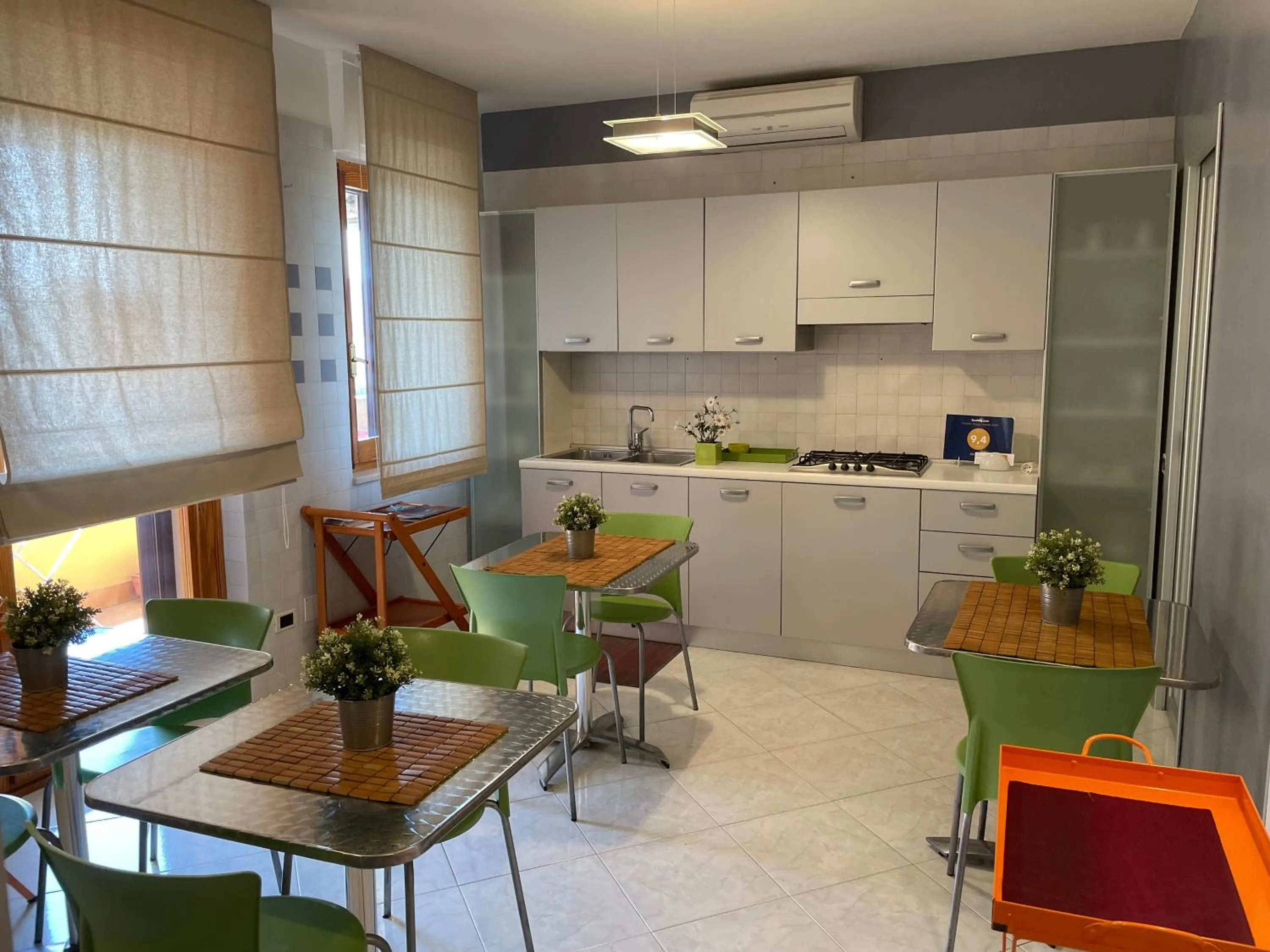 Kitchen or kitchenette in B&B Elia's