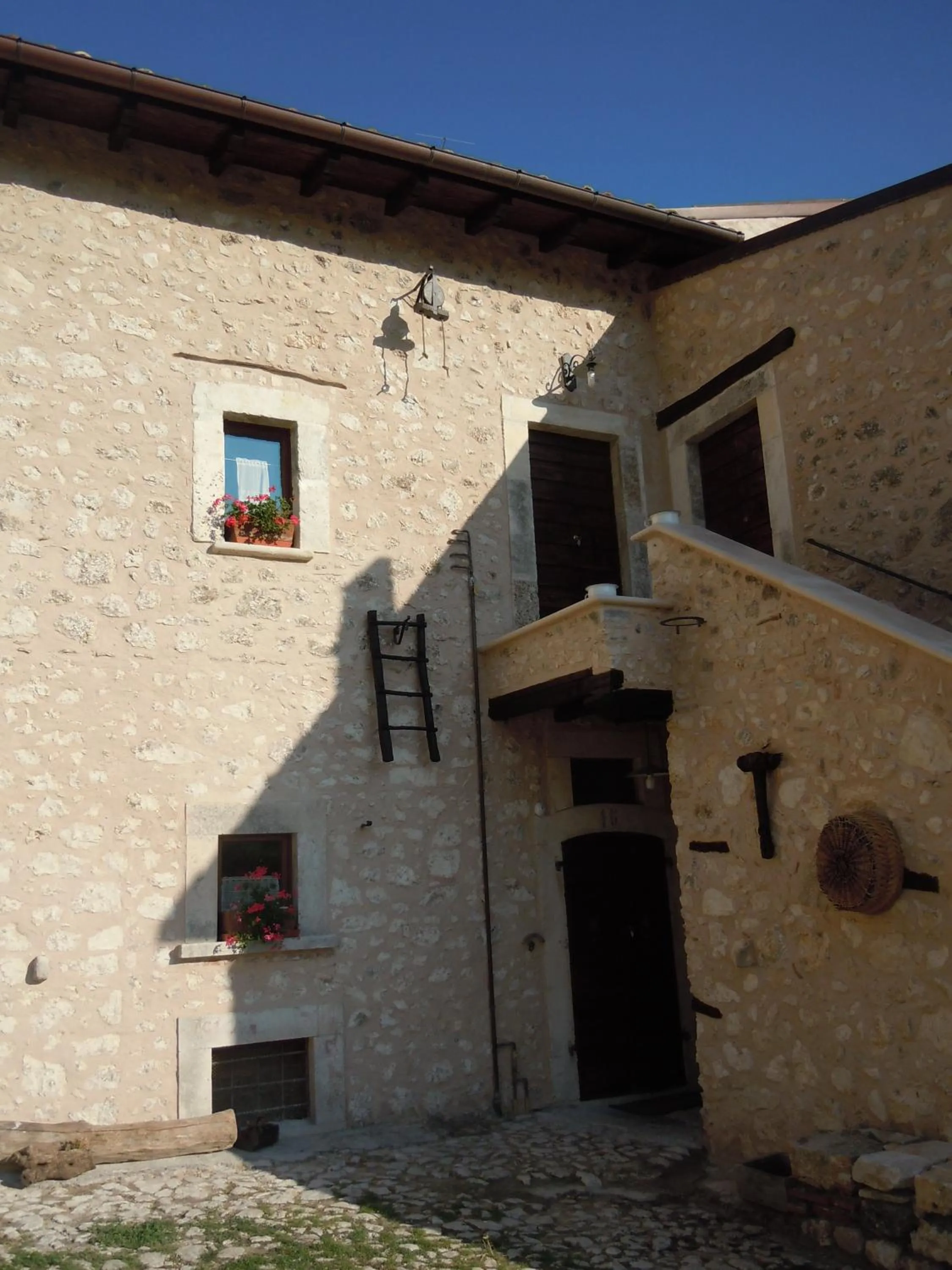 Property building in La Casa Sù Le Dimore Del Borgo