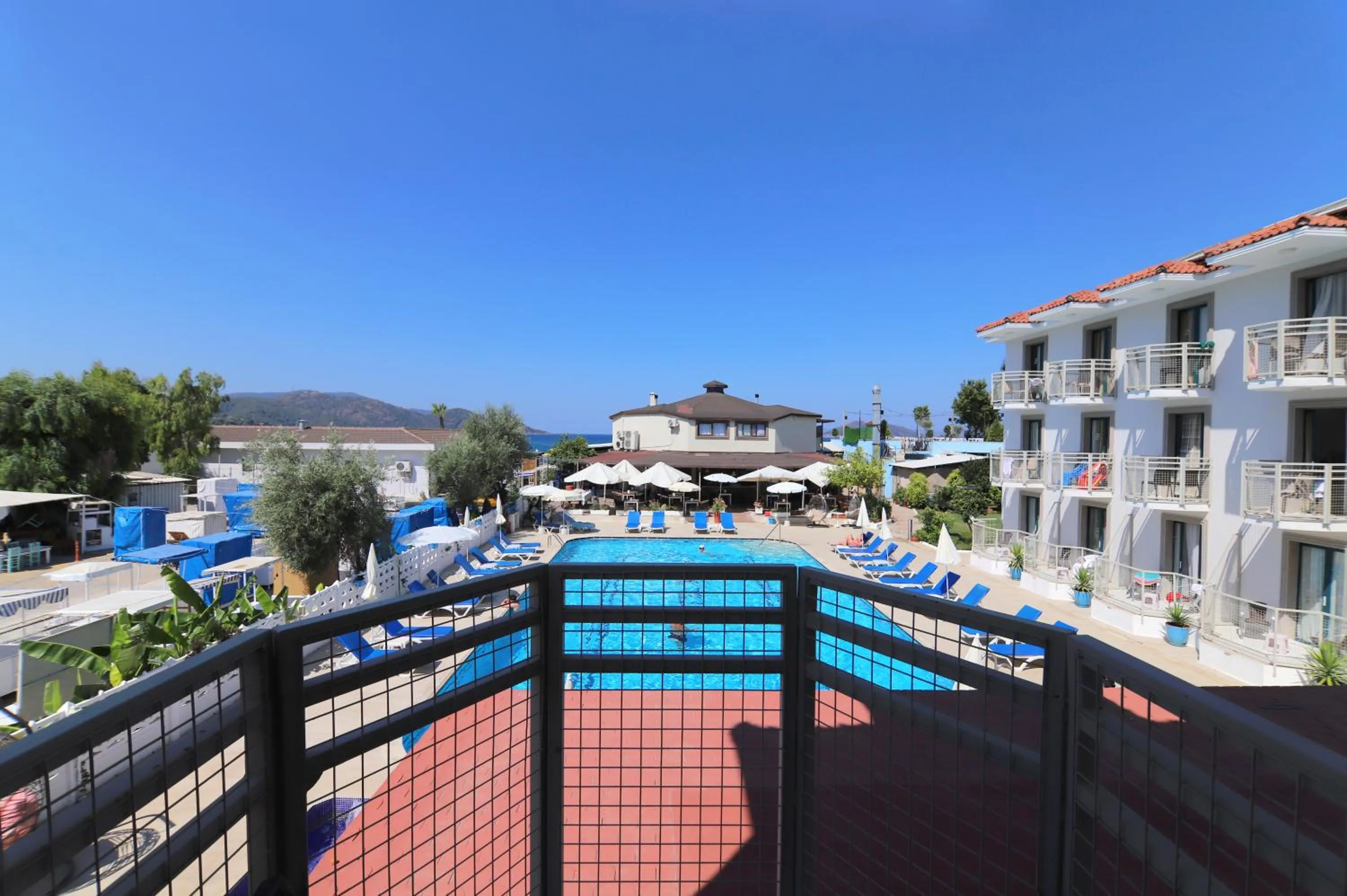 Property building in Bahar Hotels