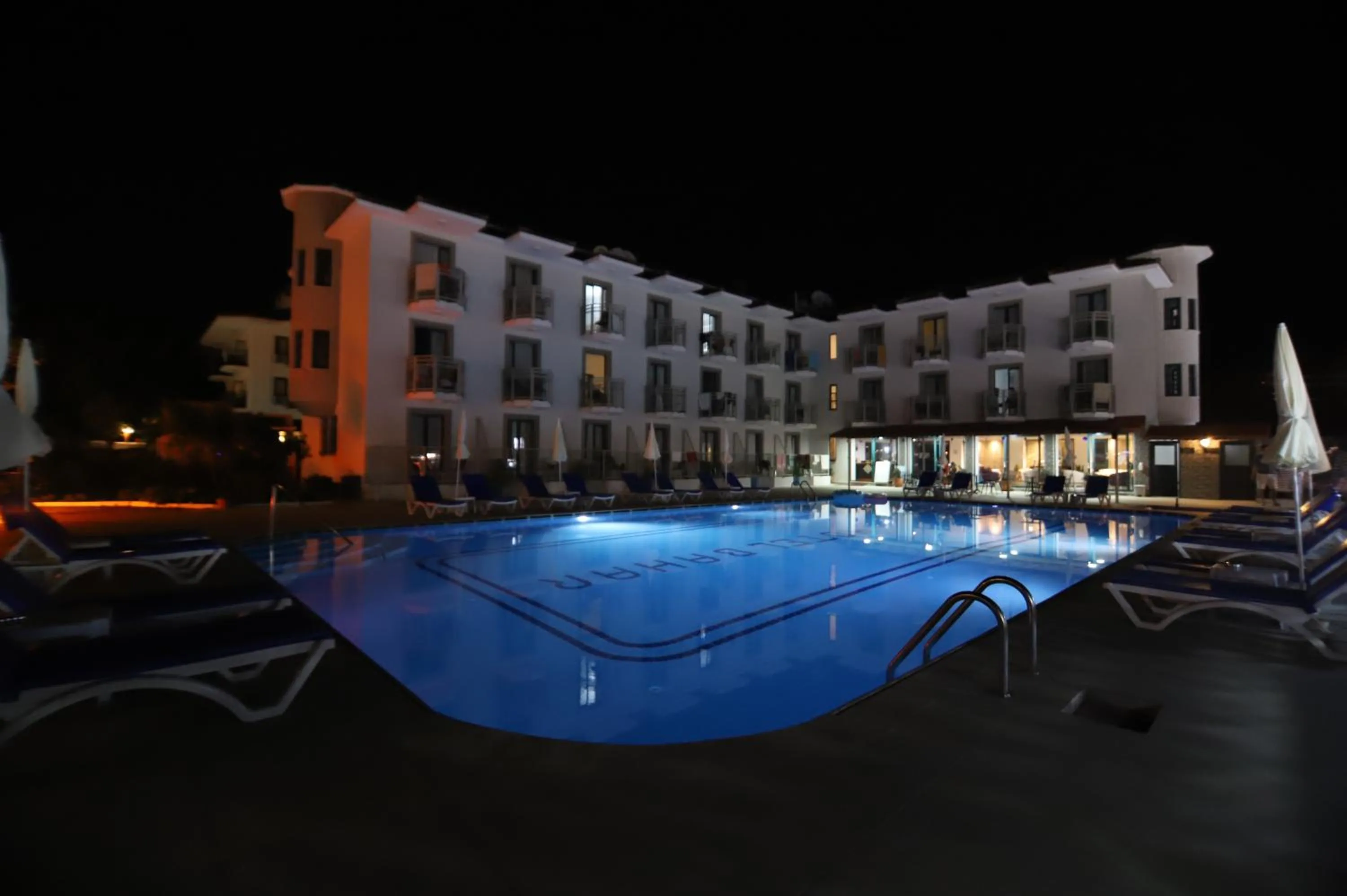 Property building in Bahar Hotels