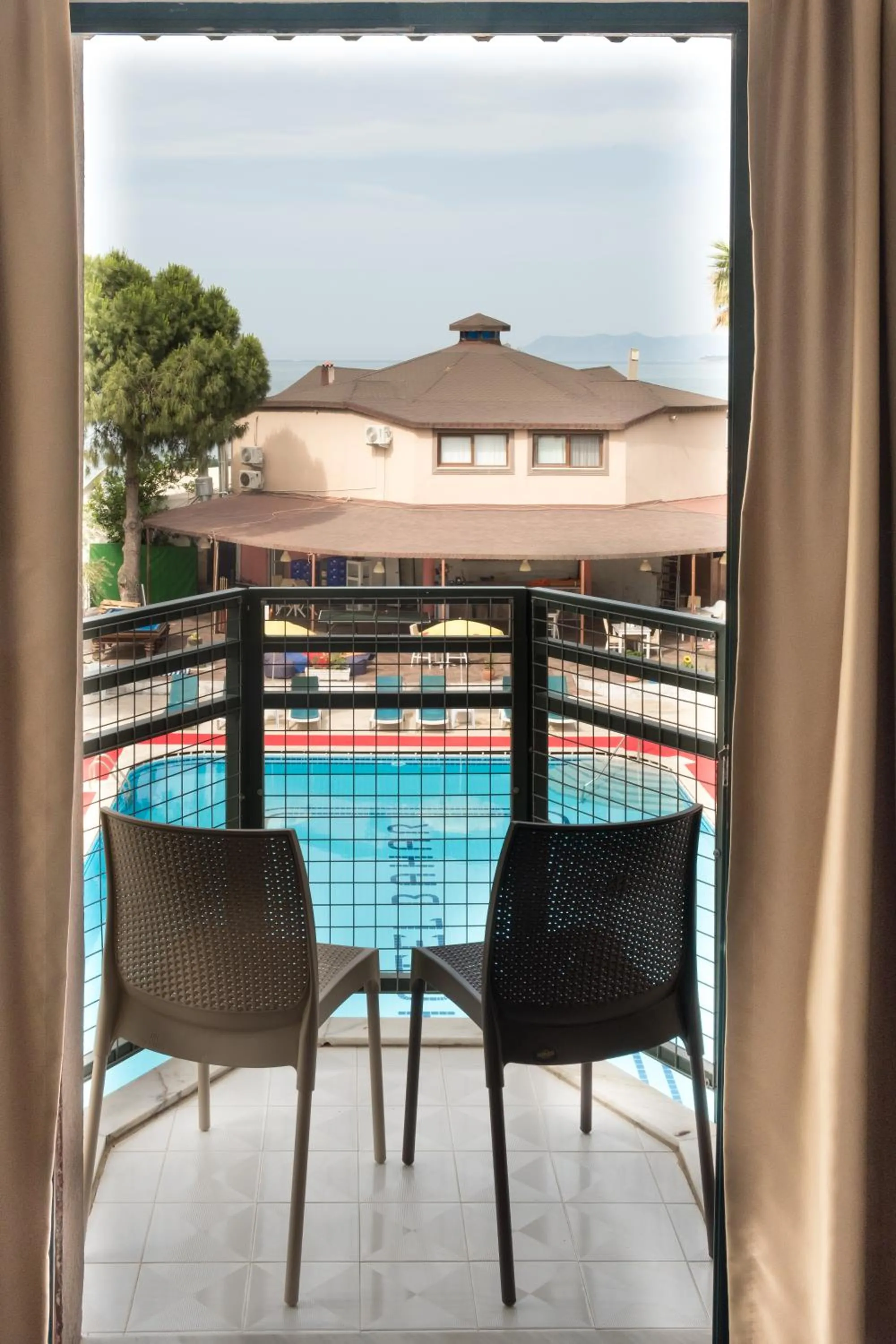 Balcony/Terrace in Bahar Hotels