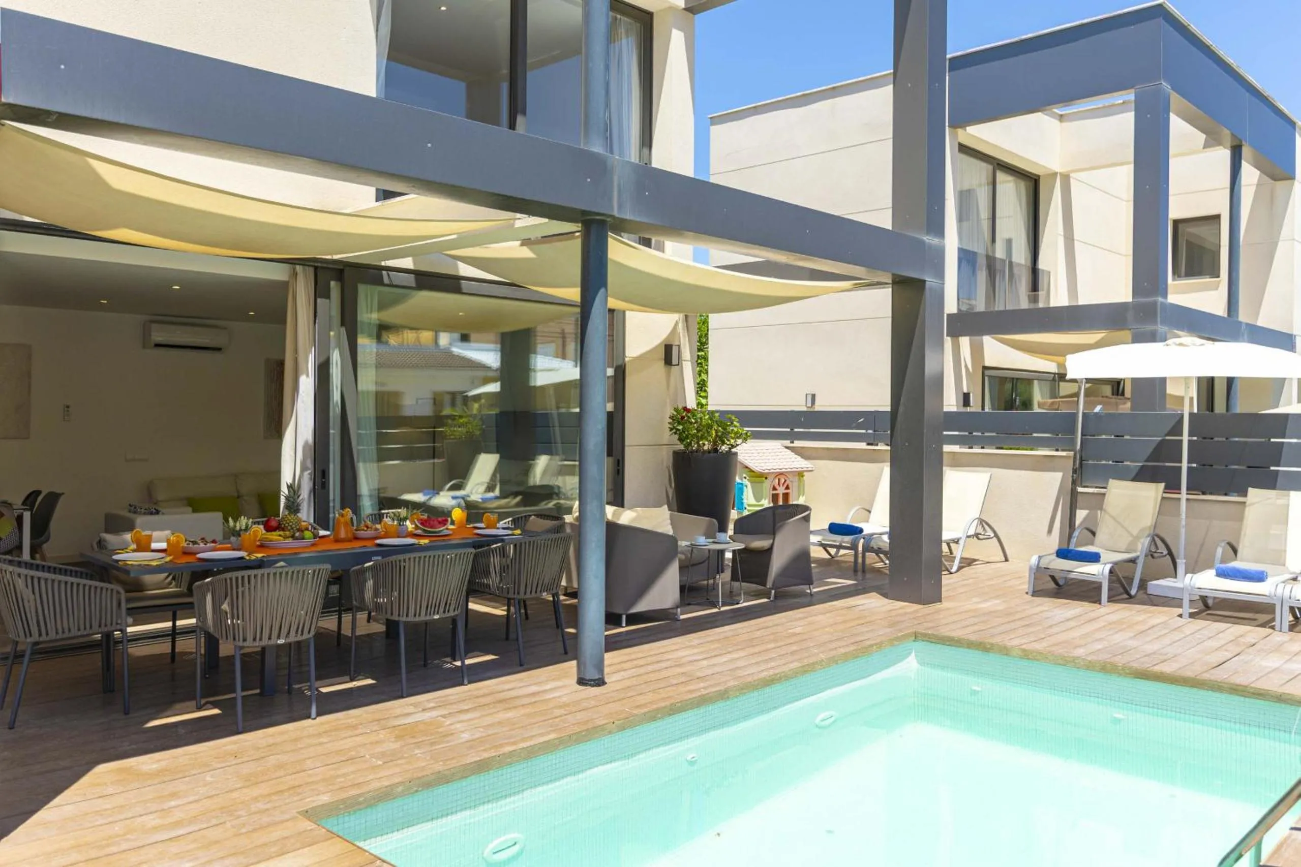 Balcony/Terrace in Villa Jade I