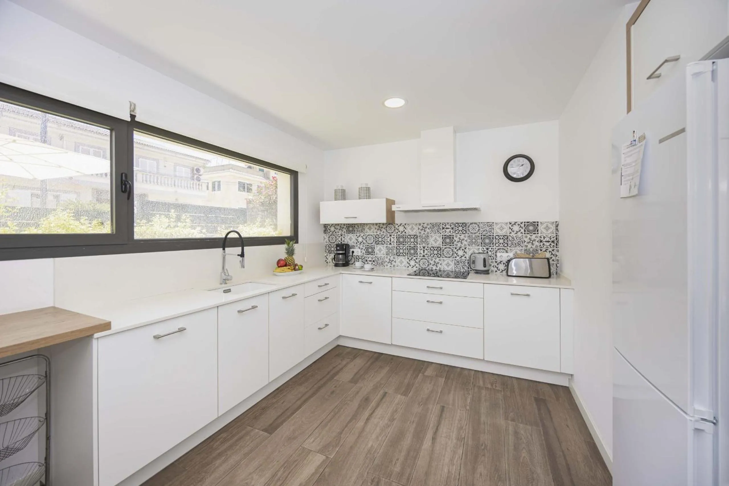 Kitchen or kitchenette in Villa Jade I