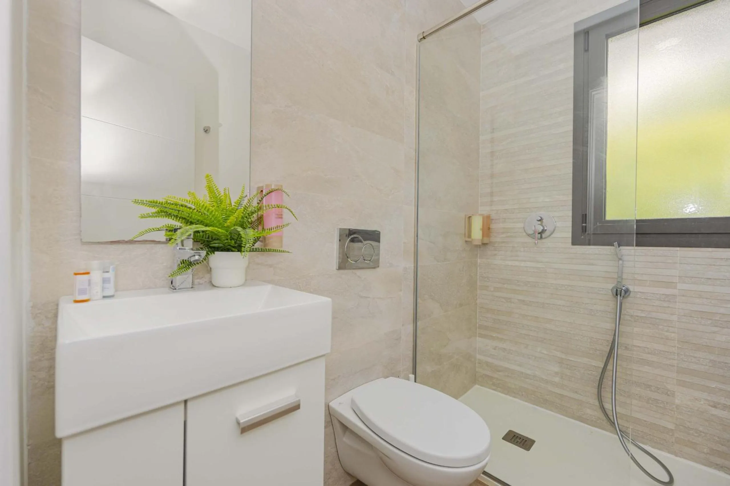 Bathroom in Villa Jade I