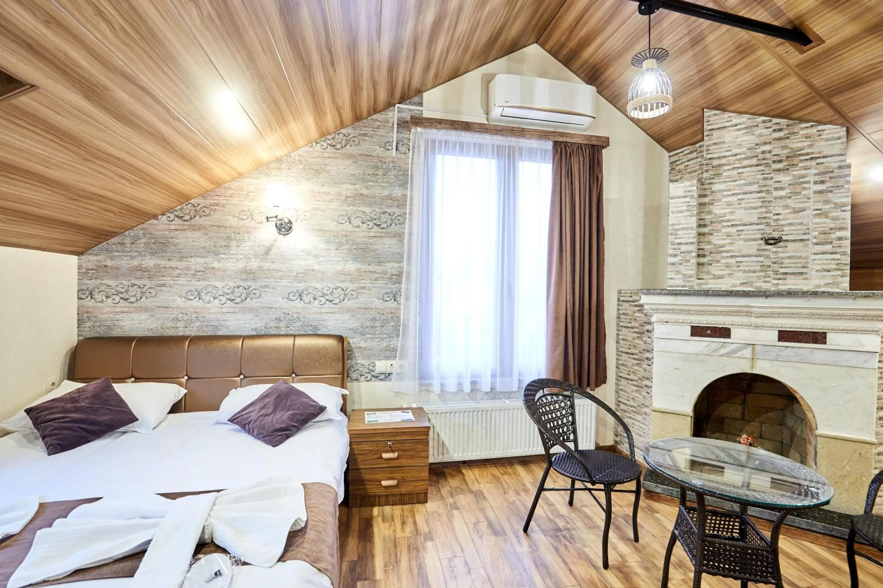 Photo of the whole room, Bed in Hotel Diadema