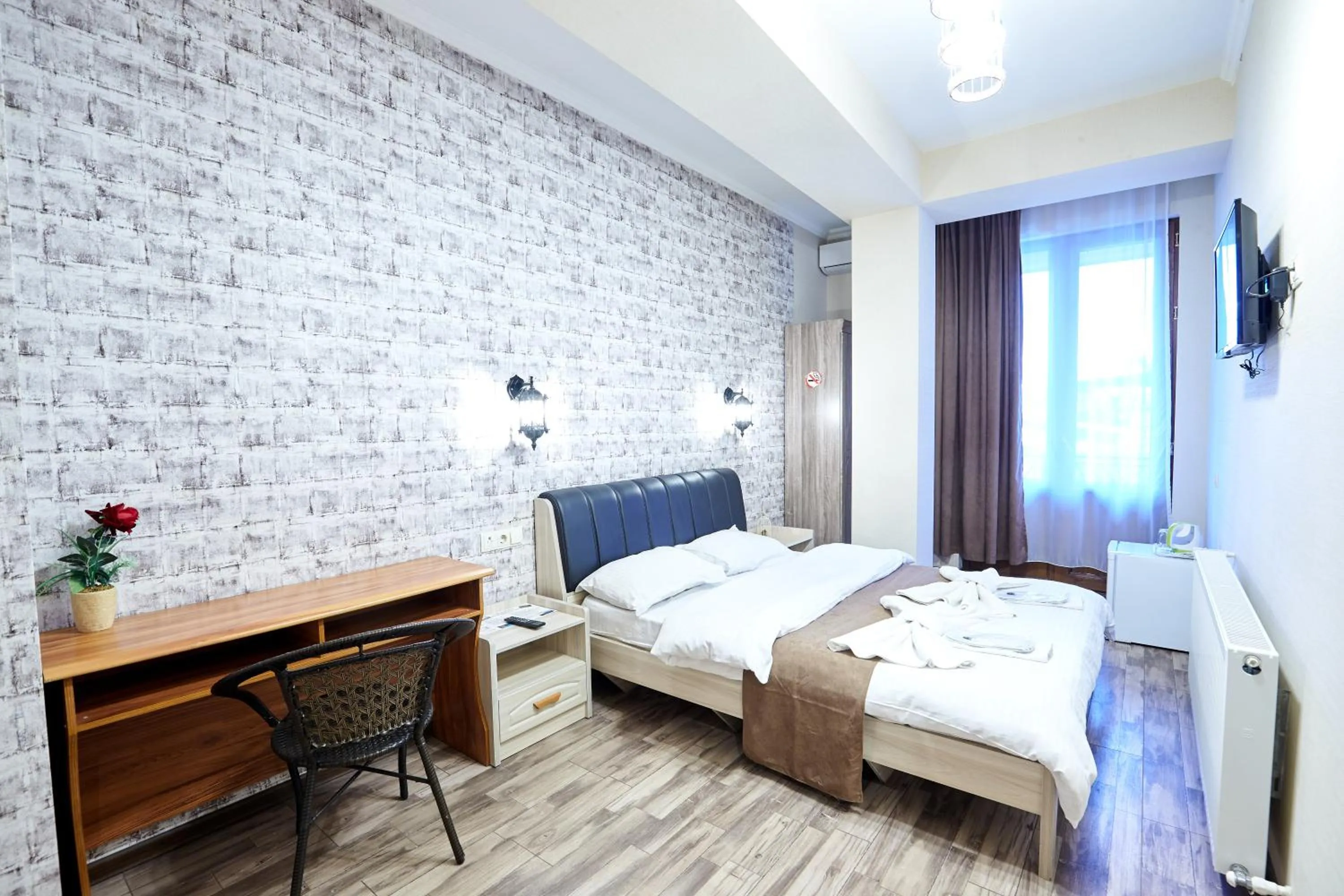 Photo of the whole room, Bed in Hotel Diadema