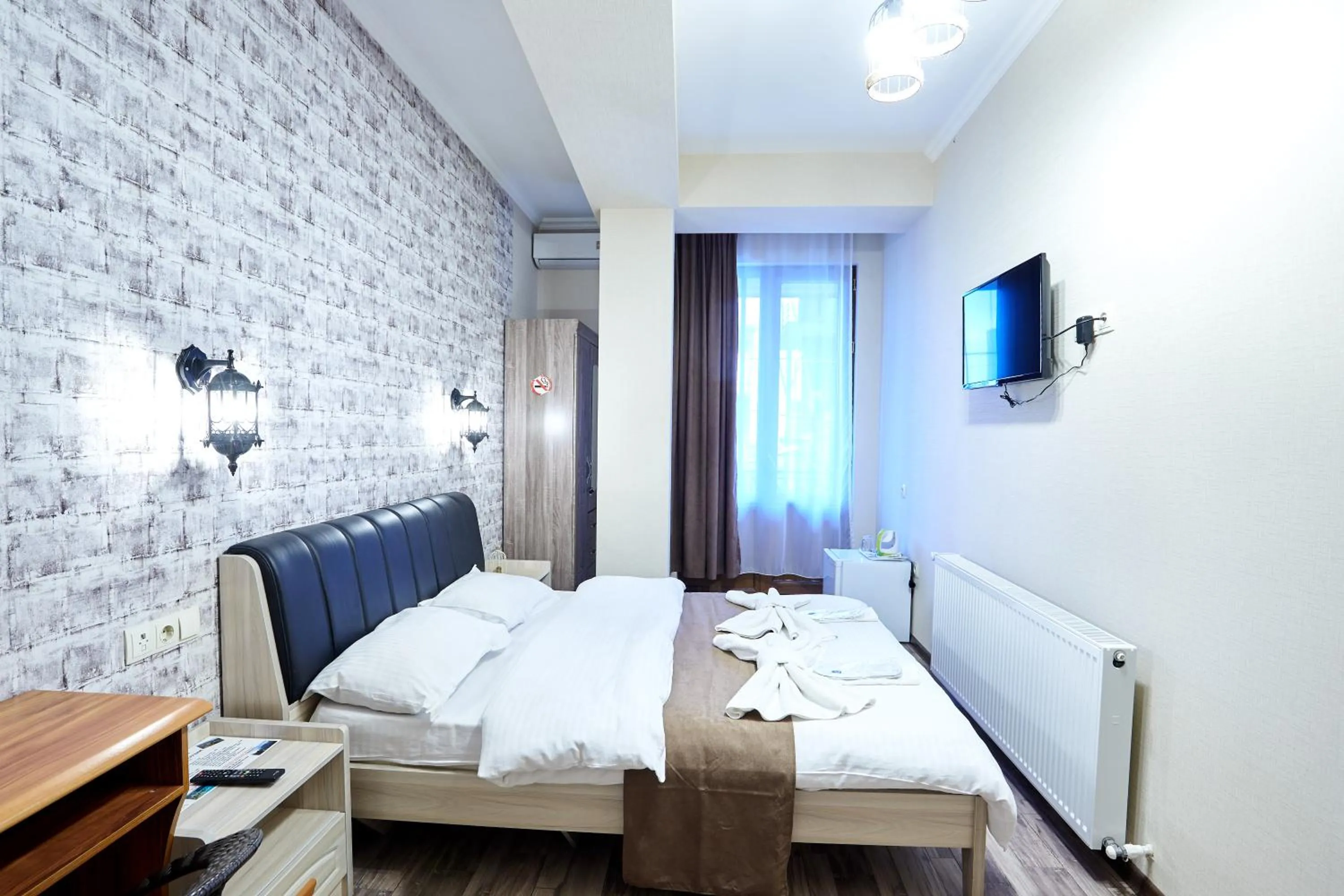 Photo of the whole room, Bed in Hotel Diadema