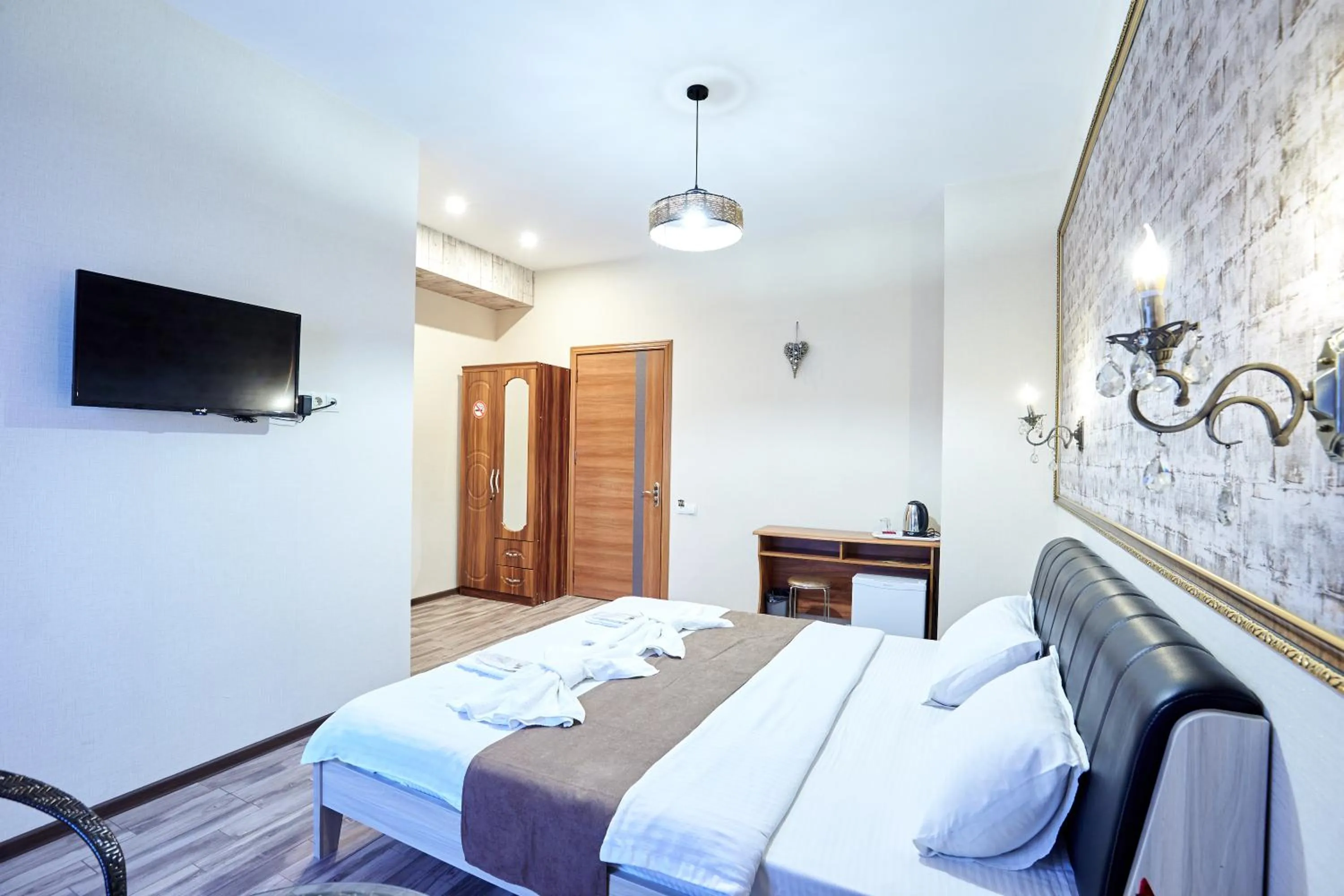 Photo of the whole room, Bed in Hotel Diadema