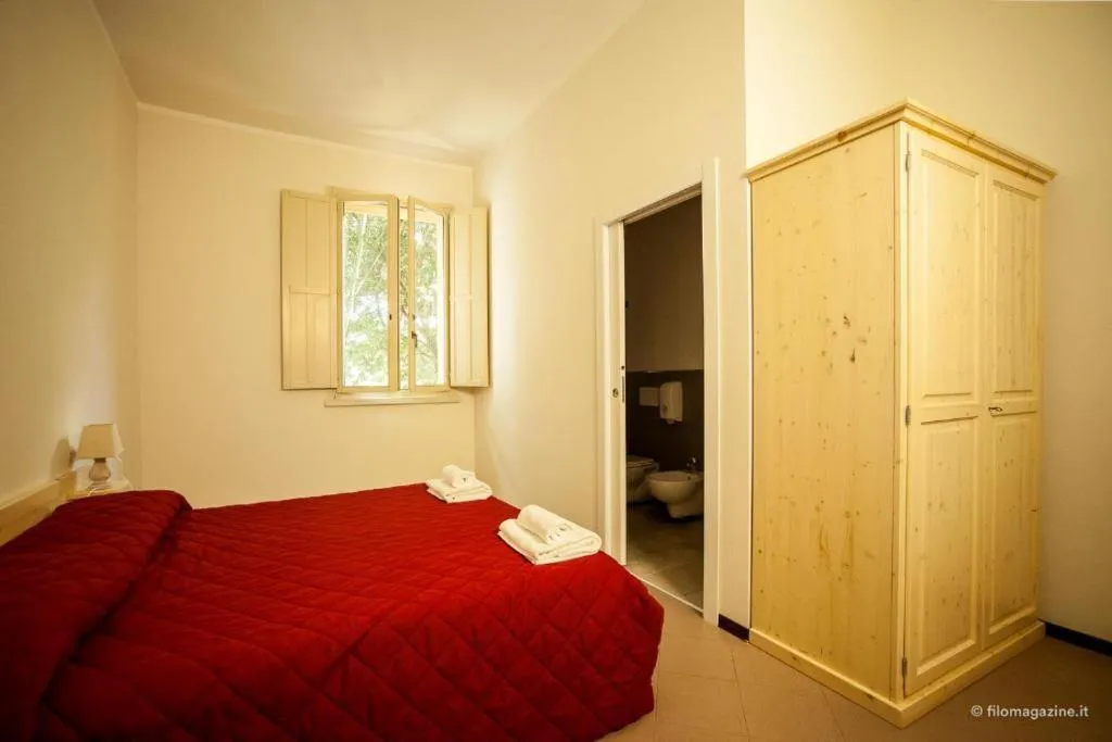 Bed in Student's Hostel Estense