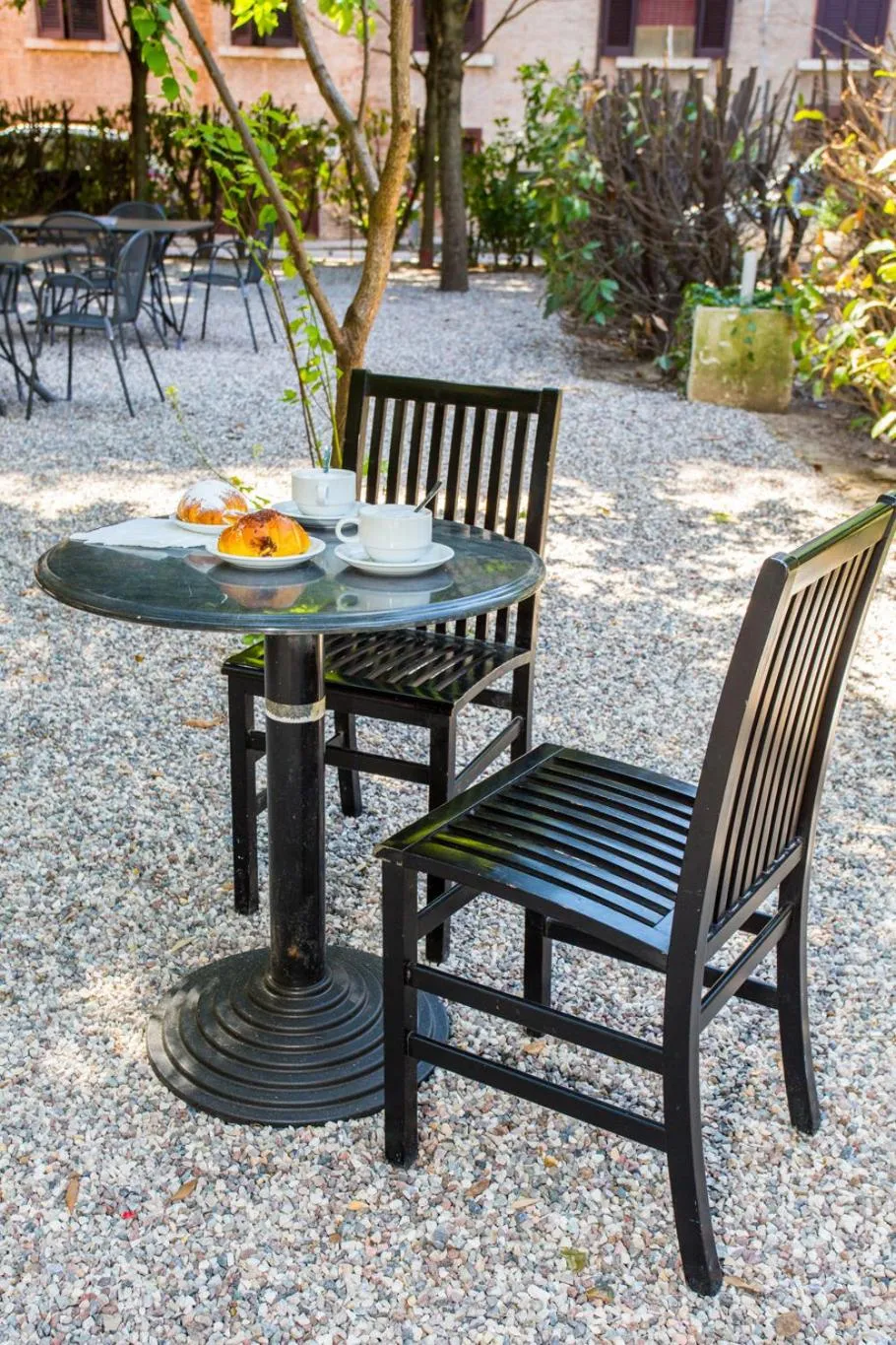 Property building in Student's Hostel Estense