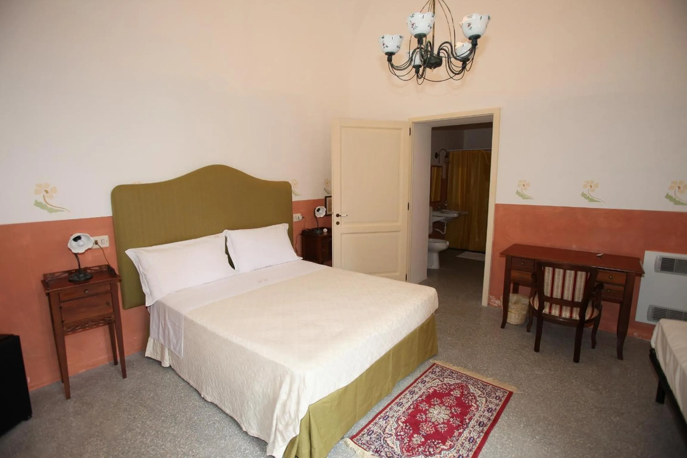 Bedroom, Bed in Palazzo Laura