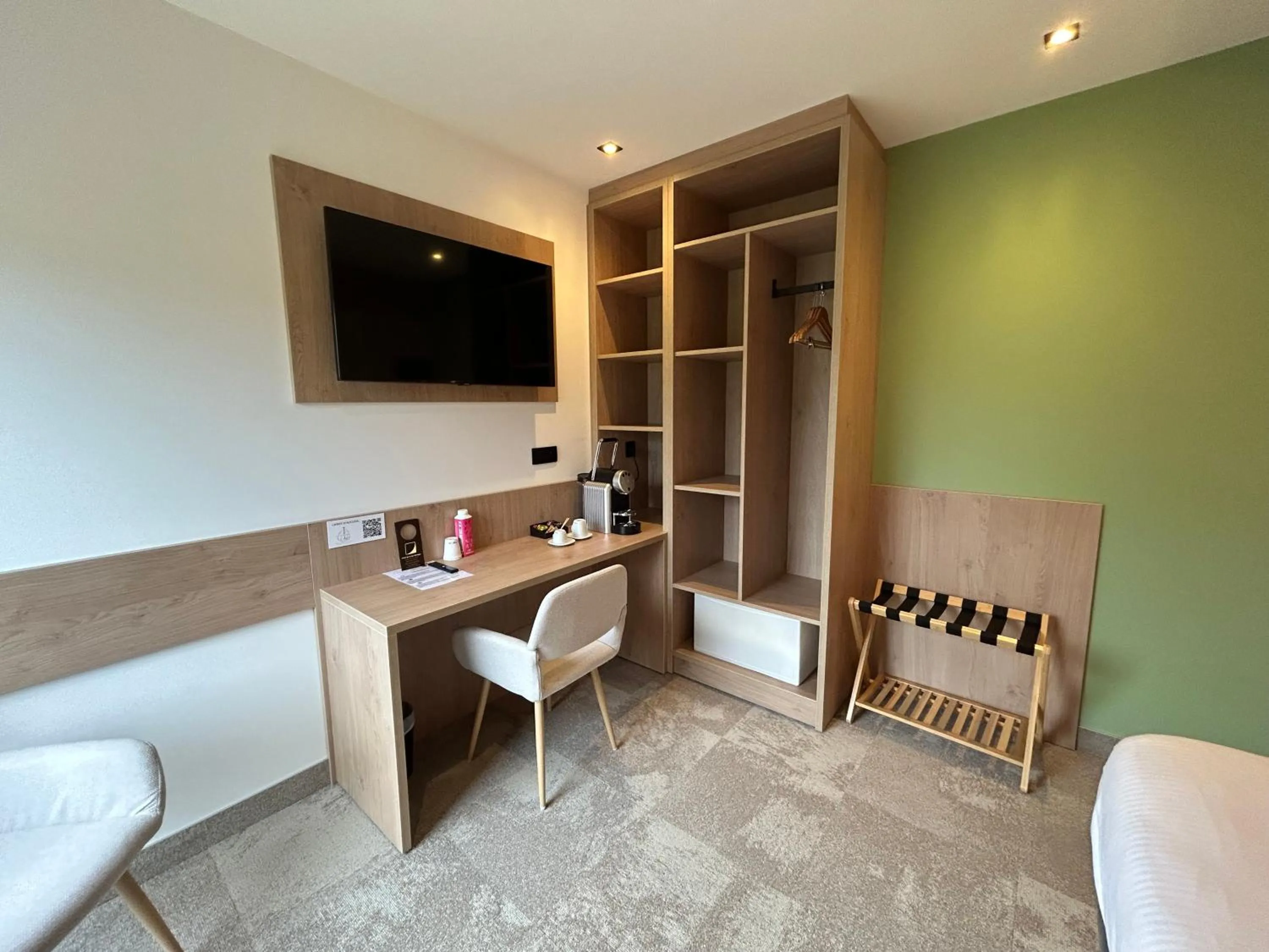 Les Orchidées , Hôtel & Restaurant