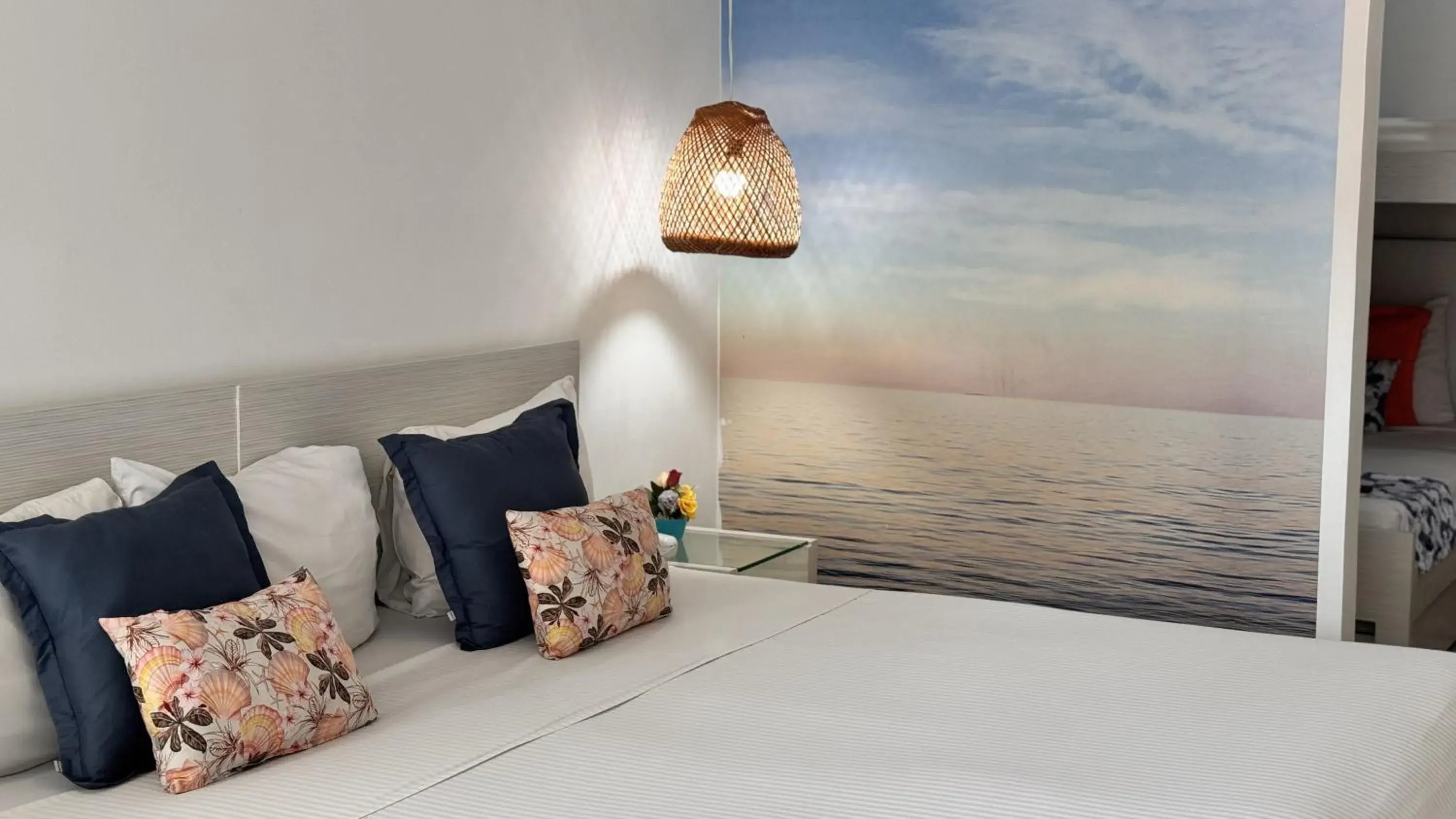 Bed in TAMA Hotel Santa Marta Bed in TAMA Hotel Santa Marta