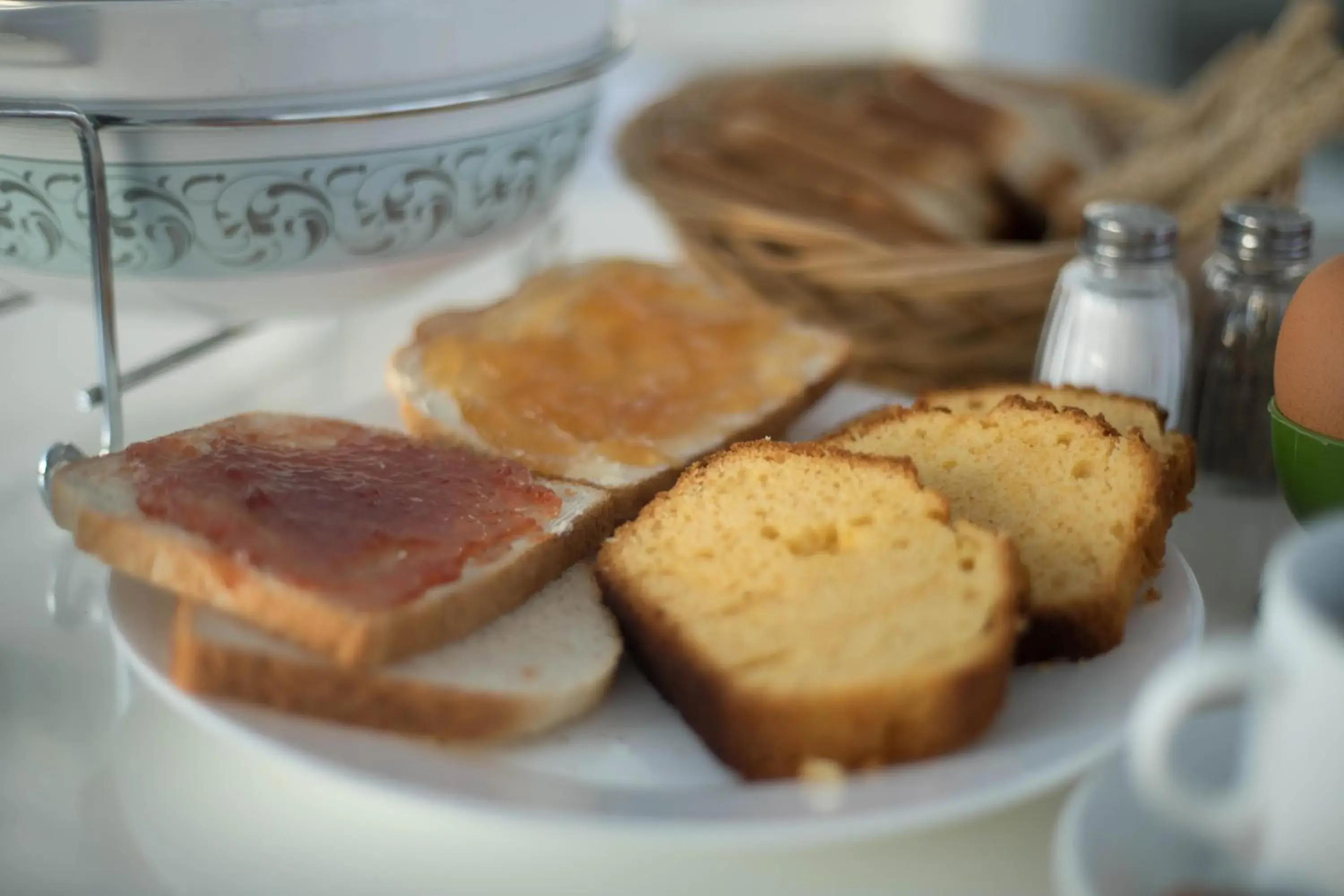 Food and drinks in Mare Naxia Hotel Food and drinks in Mare Naxia Hotel