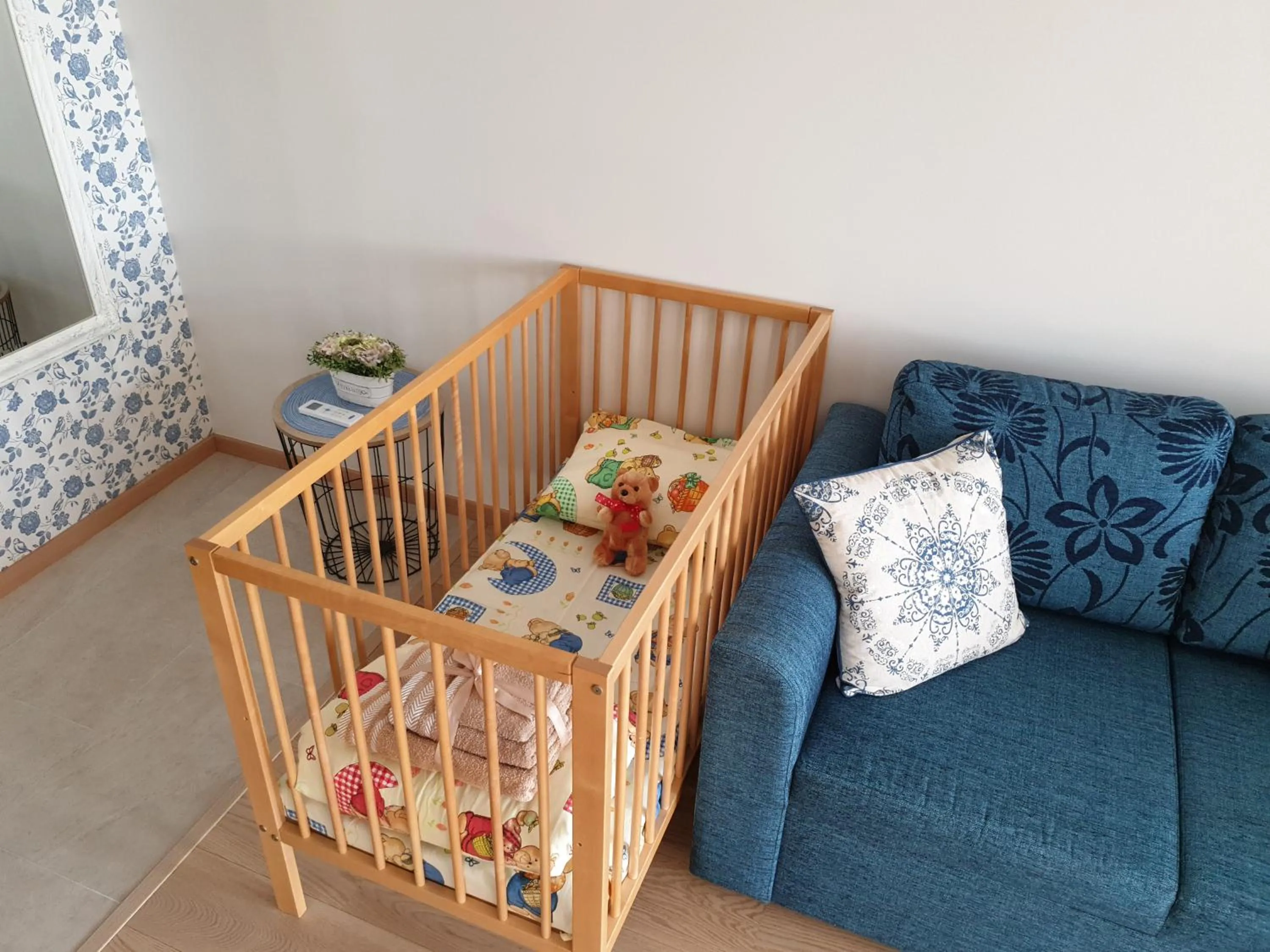 cot in Martensi Maja