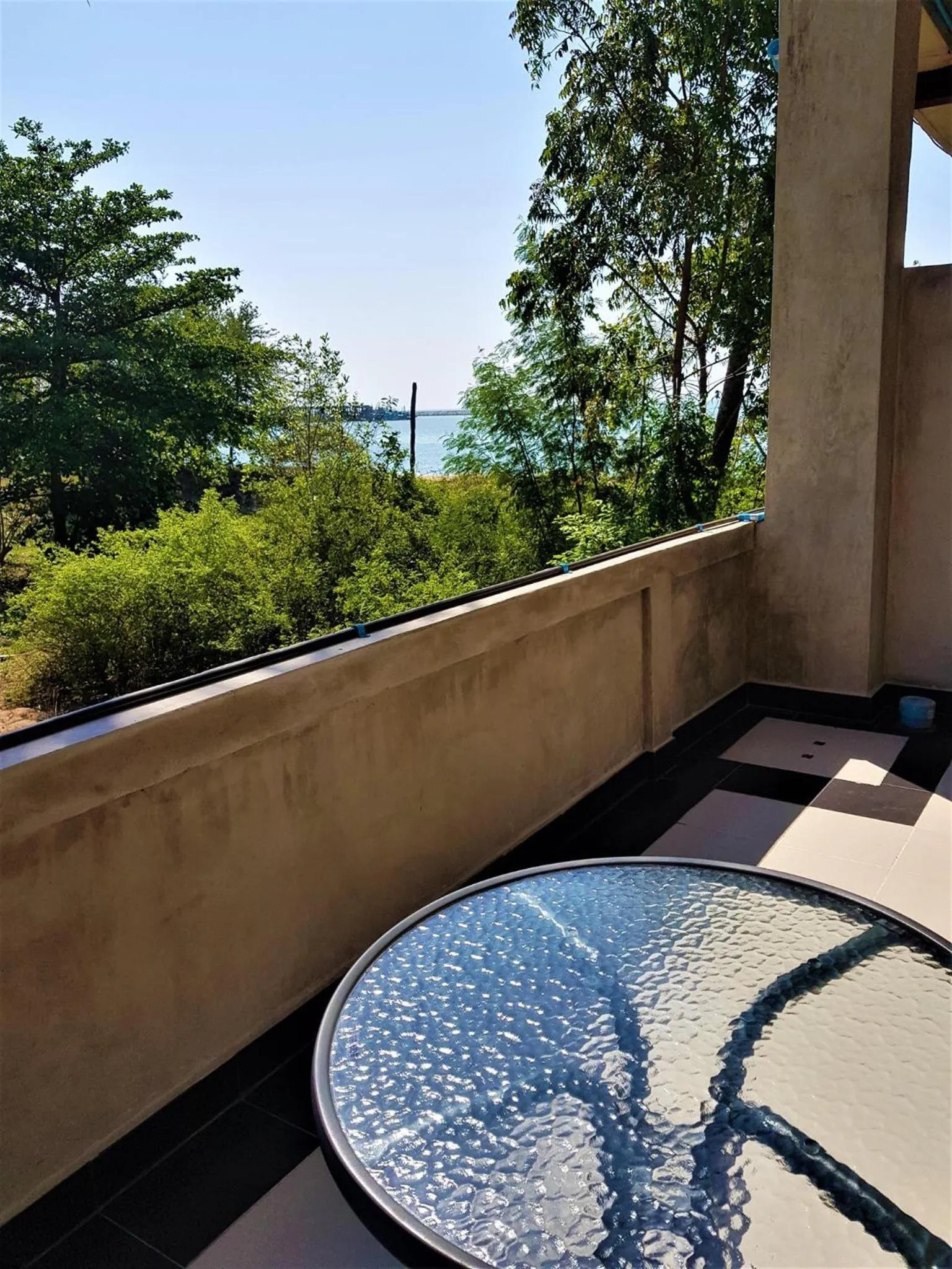 Balcony/Terrace in Sea Smile Resort