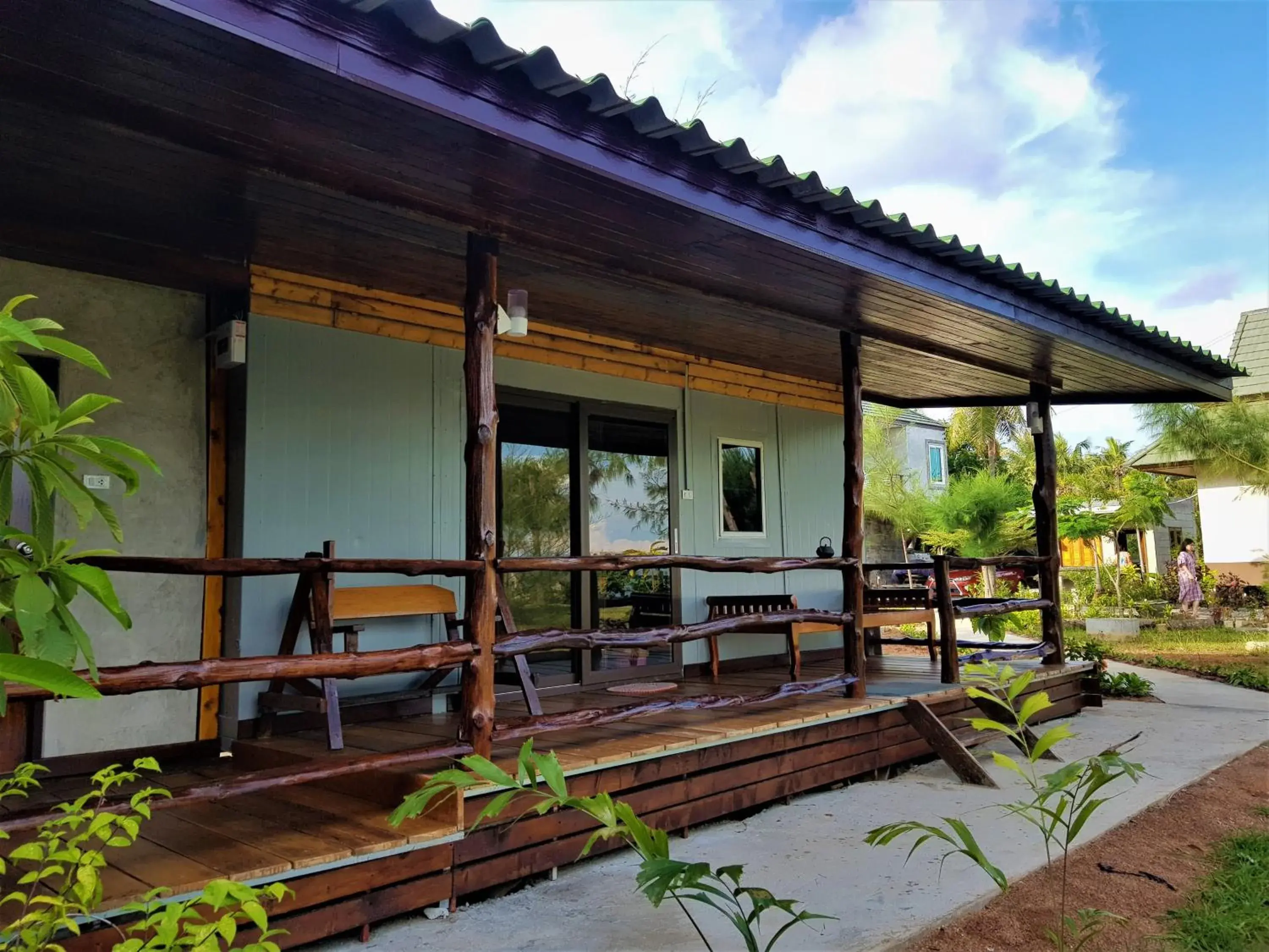 Deluxe Bungalow in Sea Smile Resort Deluxe Bungalow in Sea Smile Resort