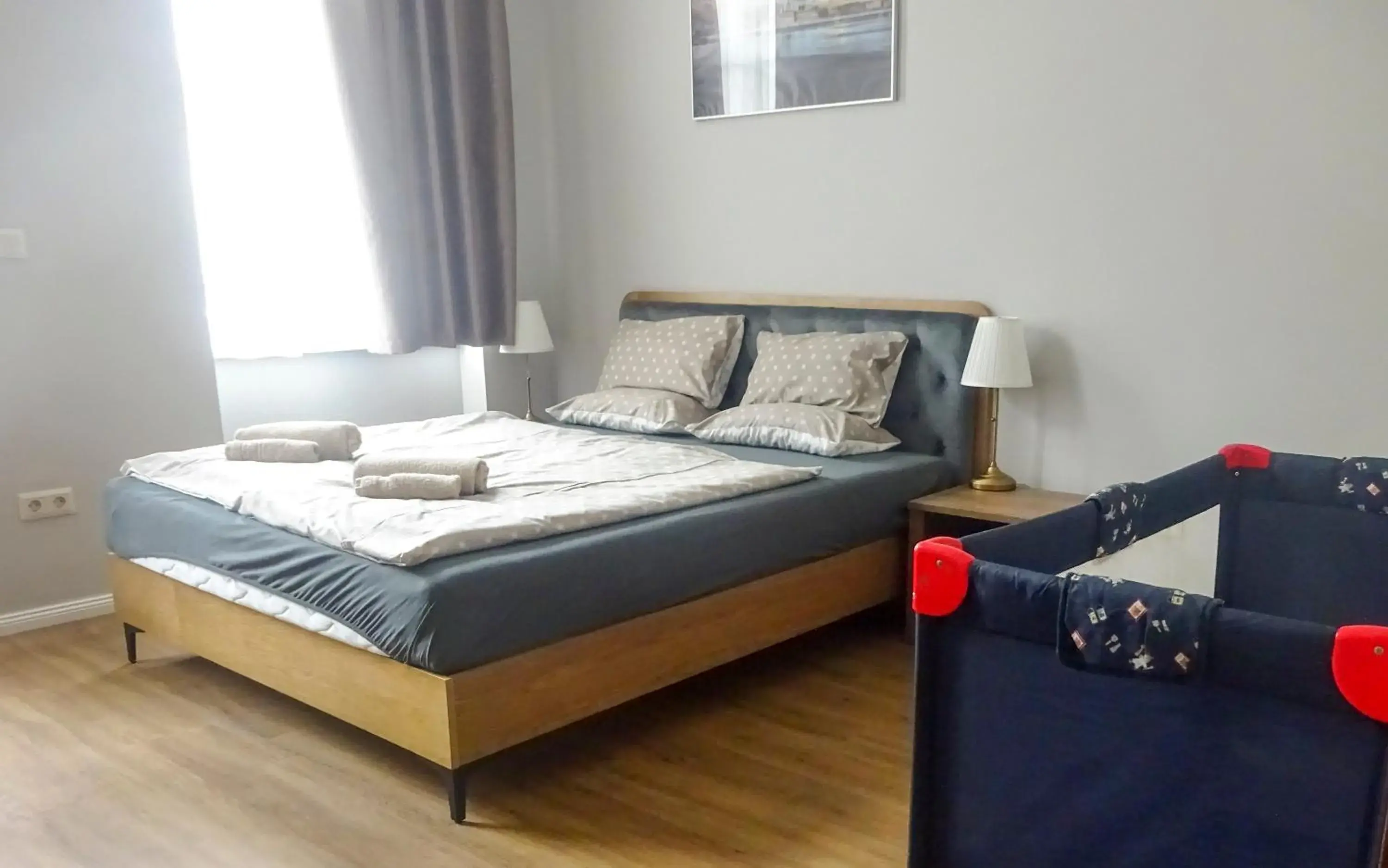 Bed in Corvin Point Rooms and Apartments Bed in Corvin Point Rooms and Apartments