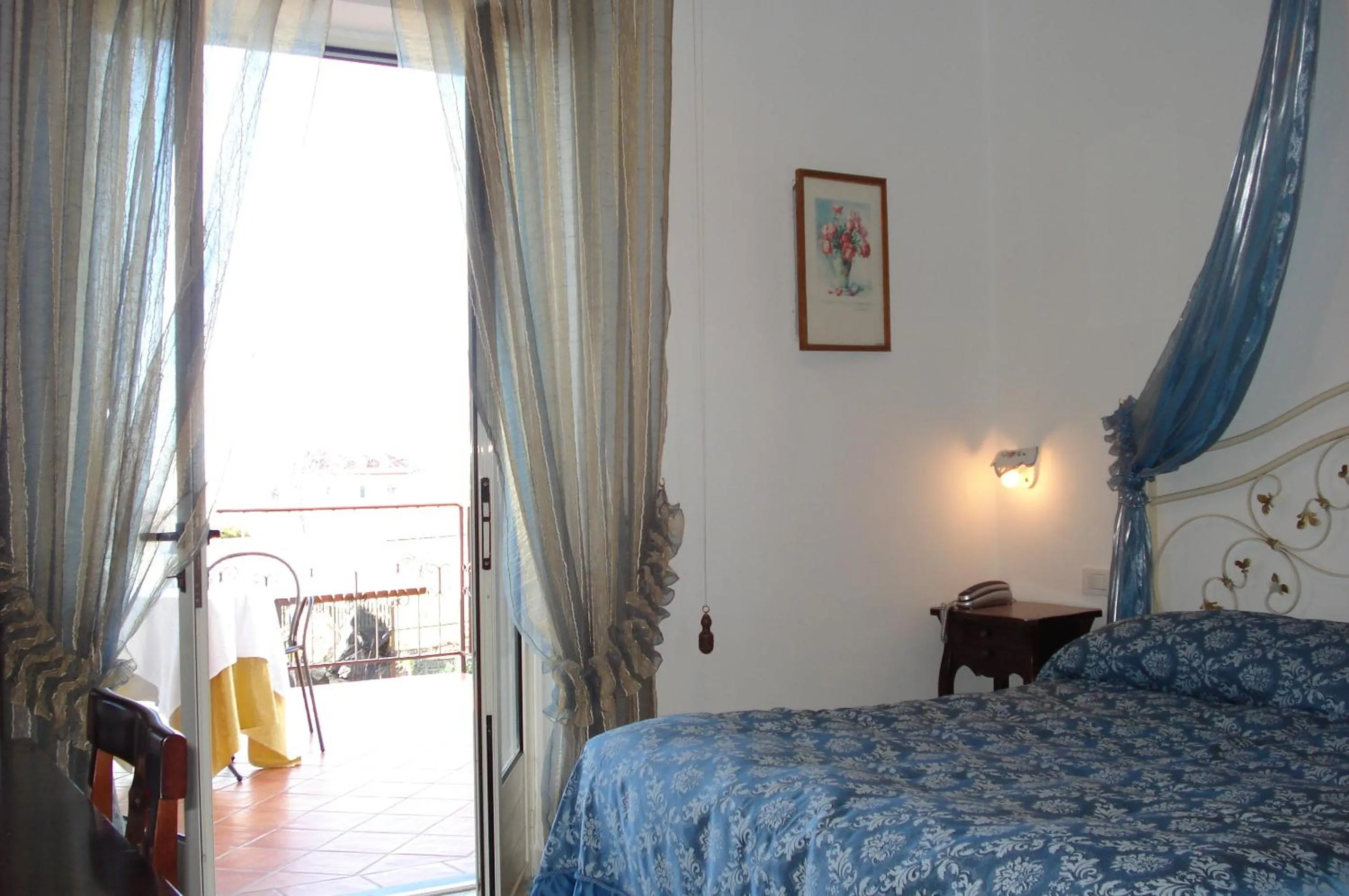 Bedroom, Bed in Nido Degli Dei