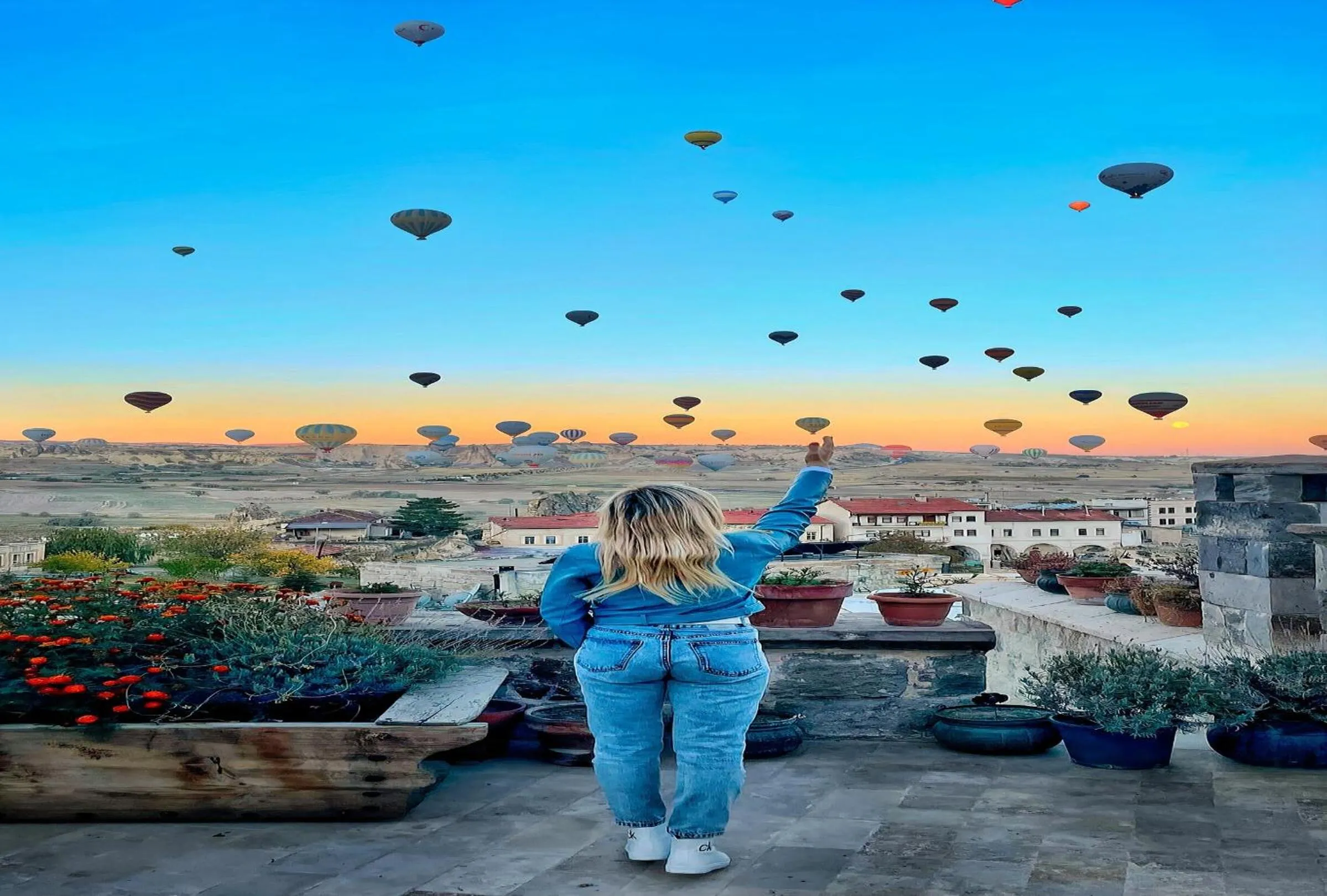 Landmark view in Seki Cave Hotel