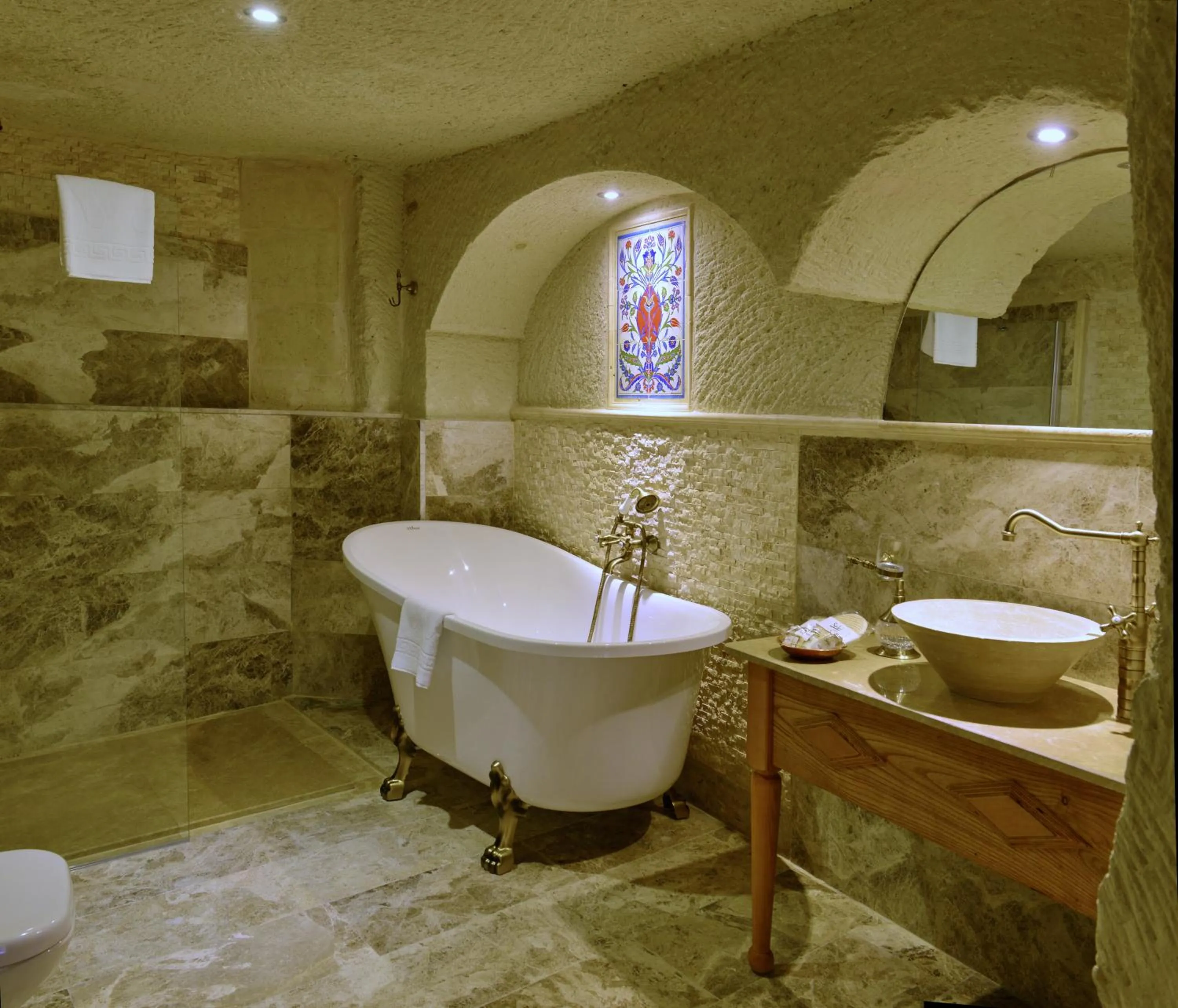 Toilet in Seki Cave Hotel