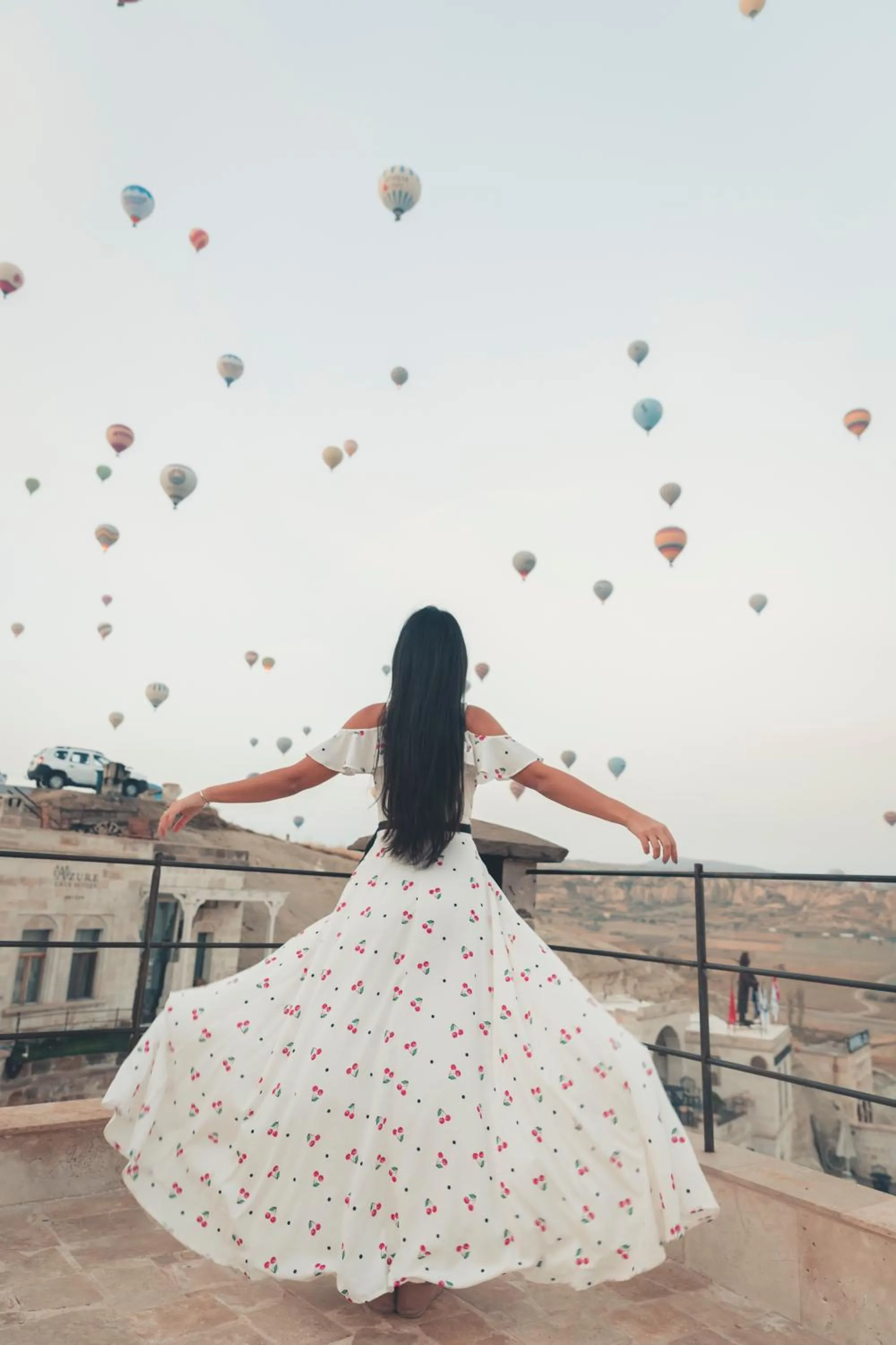 Day in Seki Cave Hotel